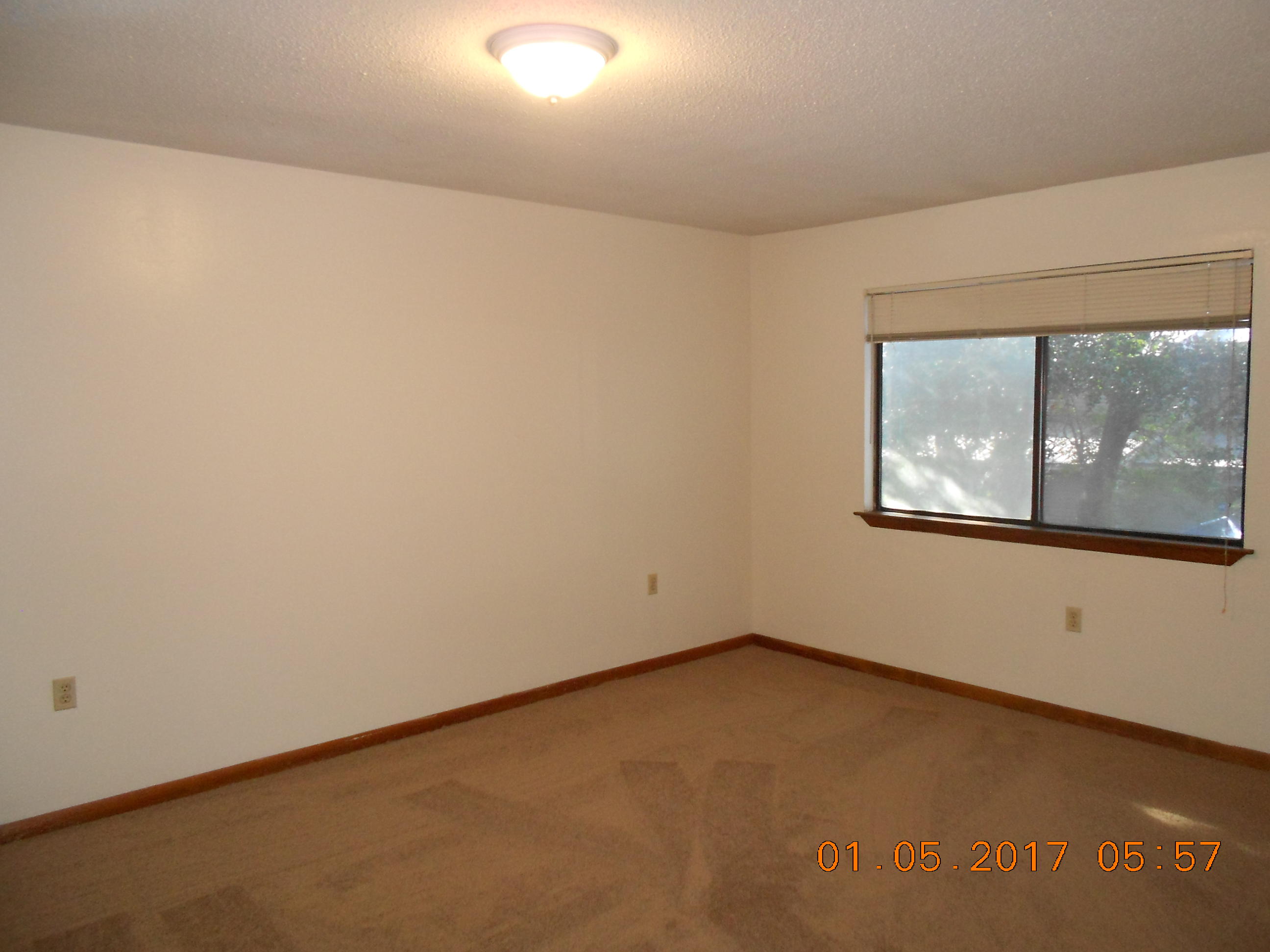 SCOTTWOOD - Residential Lease