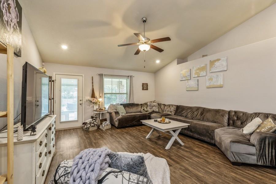 Holley-Navarre - Residential