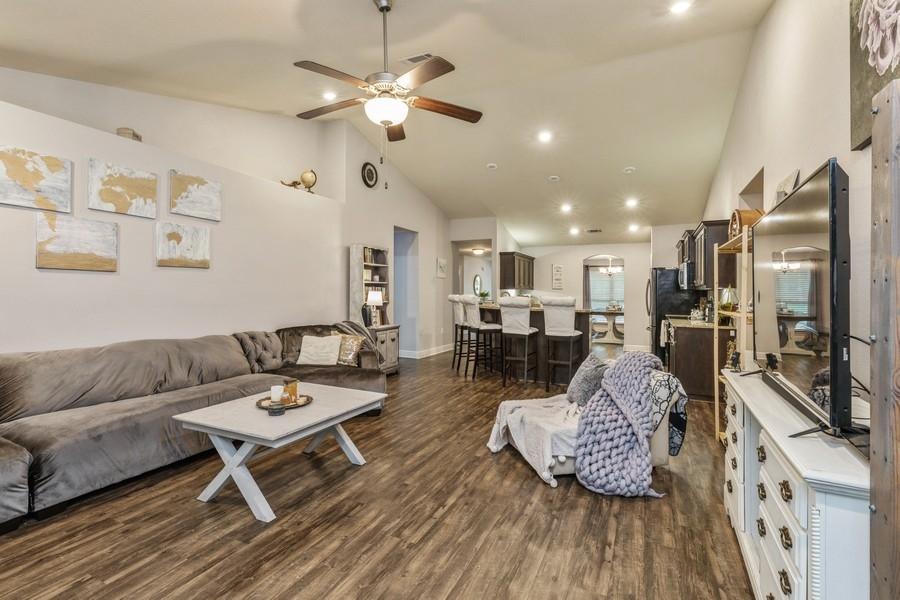 Holley-Navarre - Residential