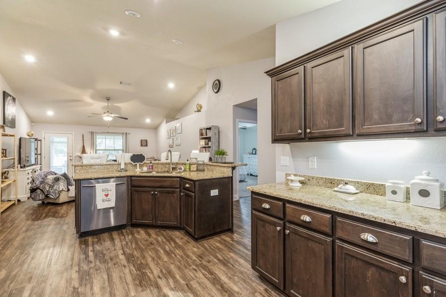 Holley-Navarre - Residential