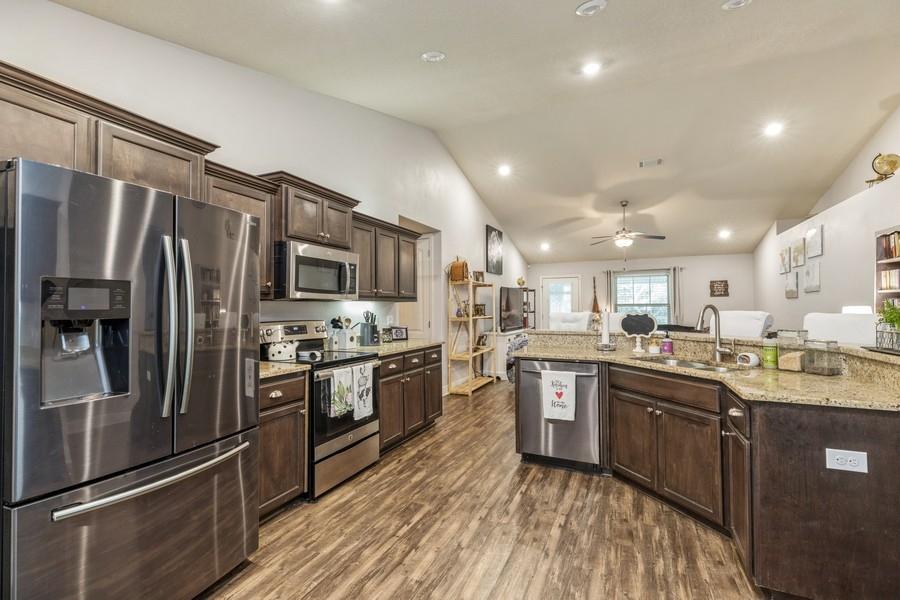 Holley-Navarre - Residential