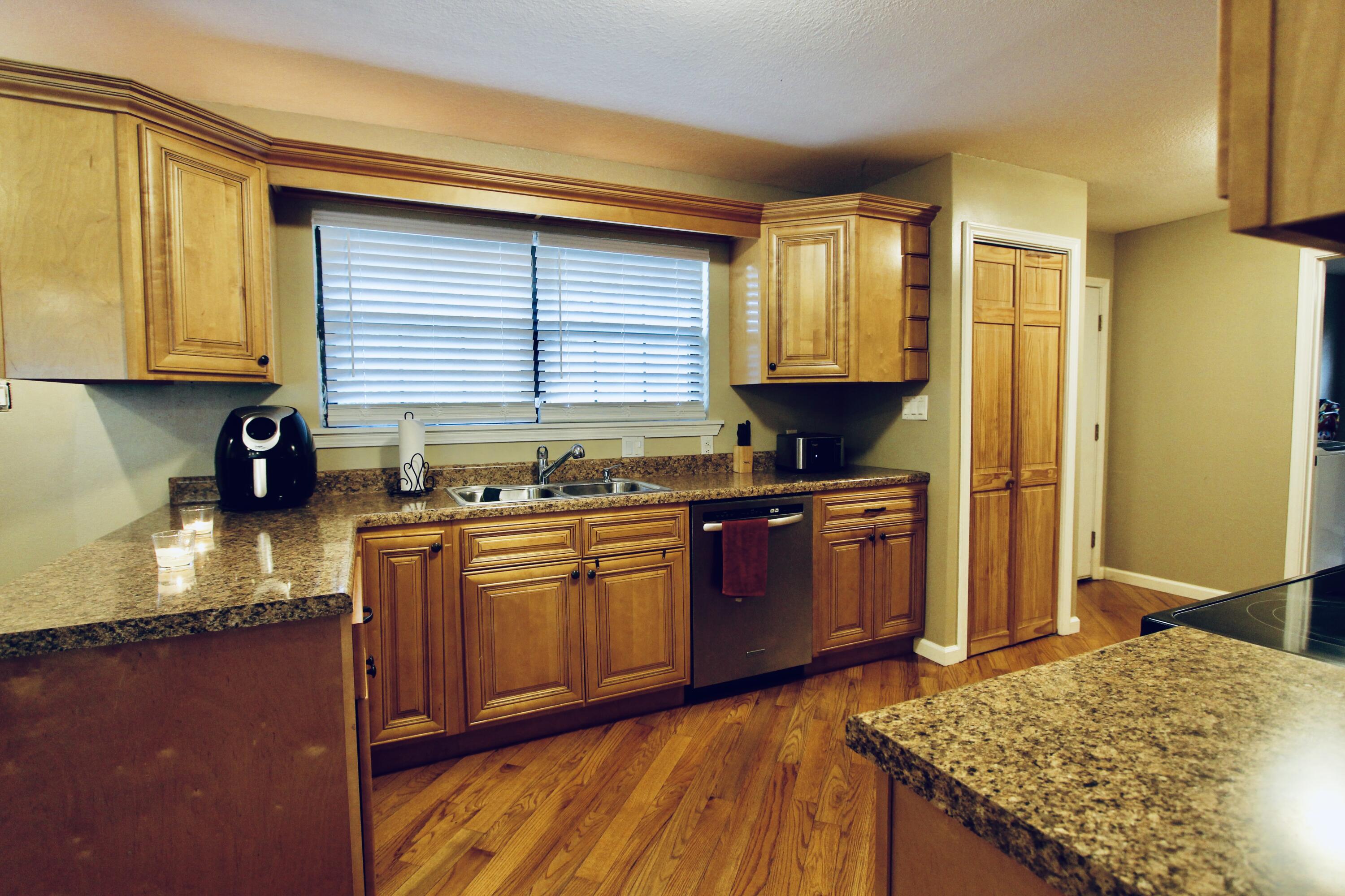FOXWOOD ESTATES 2 - Residential