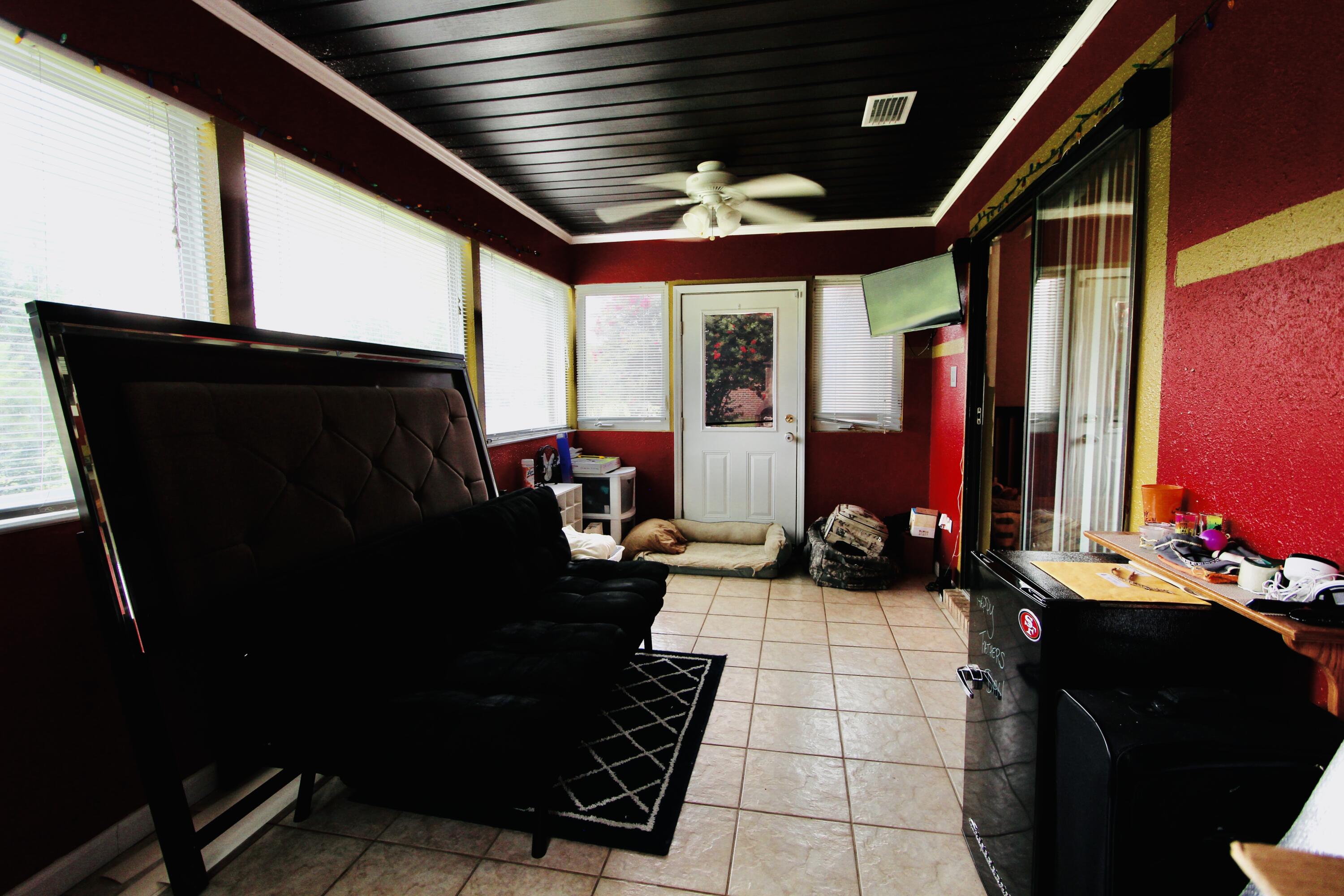 FOXWOOD ESTATES 2 - Residential