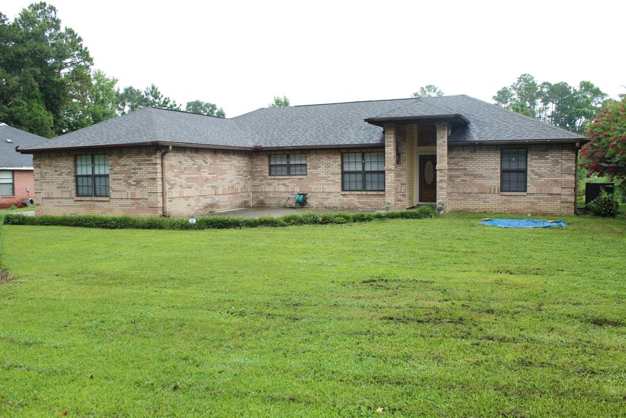 In Foxwood Estates we have a 3 bedroom, 2 bath home ready for a new owner! This home is located in South Crestview and has so many features to see! The driveway is widened for more parking and has an extended front patio great for relaxing, or you can enjoy all Florida has to give in the winter AND summer comfortably inside the heated and cooled enclosed Florida room. The master bed and bath has an oversized shower and whirlpool tub, and a large walk-in closet and you can access the laundry room form the master bath. This home is a split floor plan. Call today to schedule your tour today!