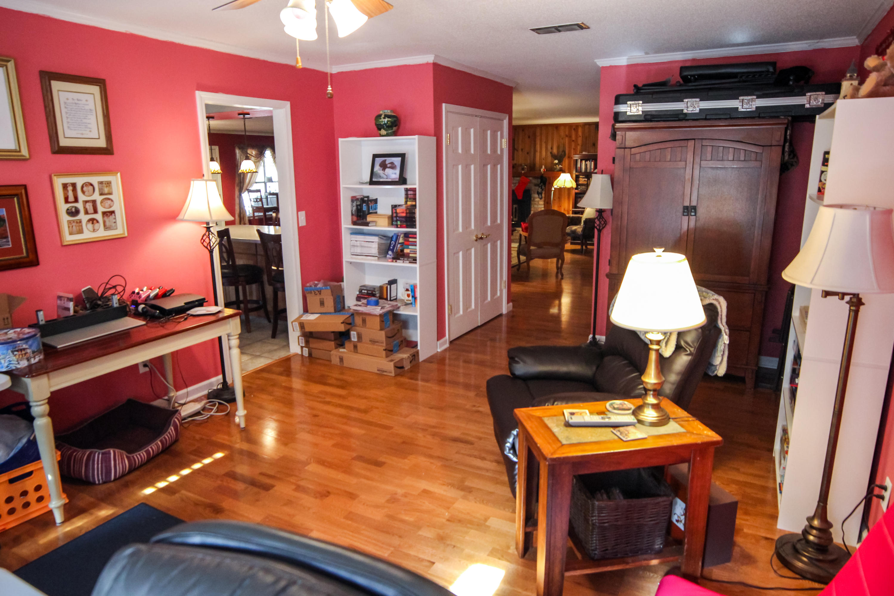 LAKE LORRAINE ESTATES - Residential