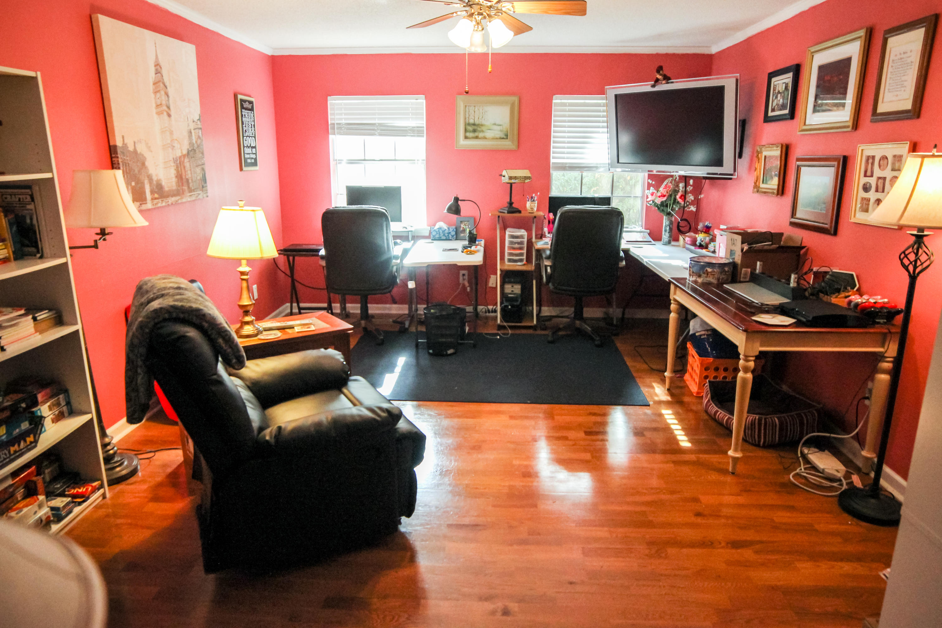 LAKE LORRAINE ESTATES - Residential