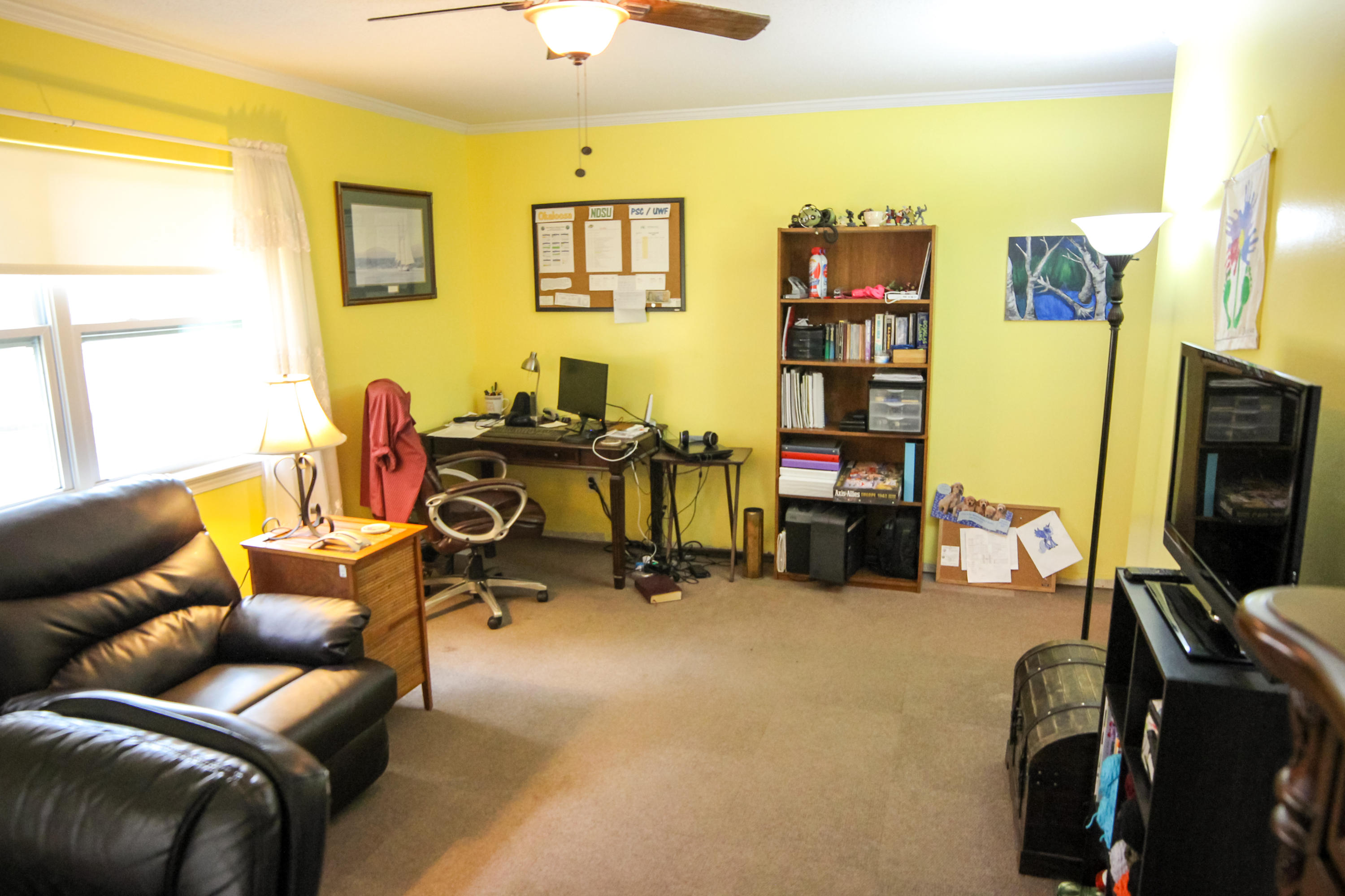 LAKE LORRAINE ESTATES - Residential