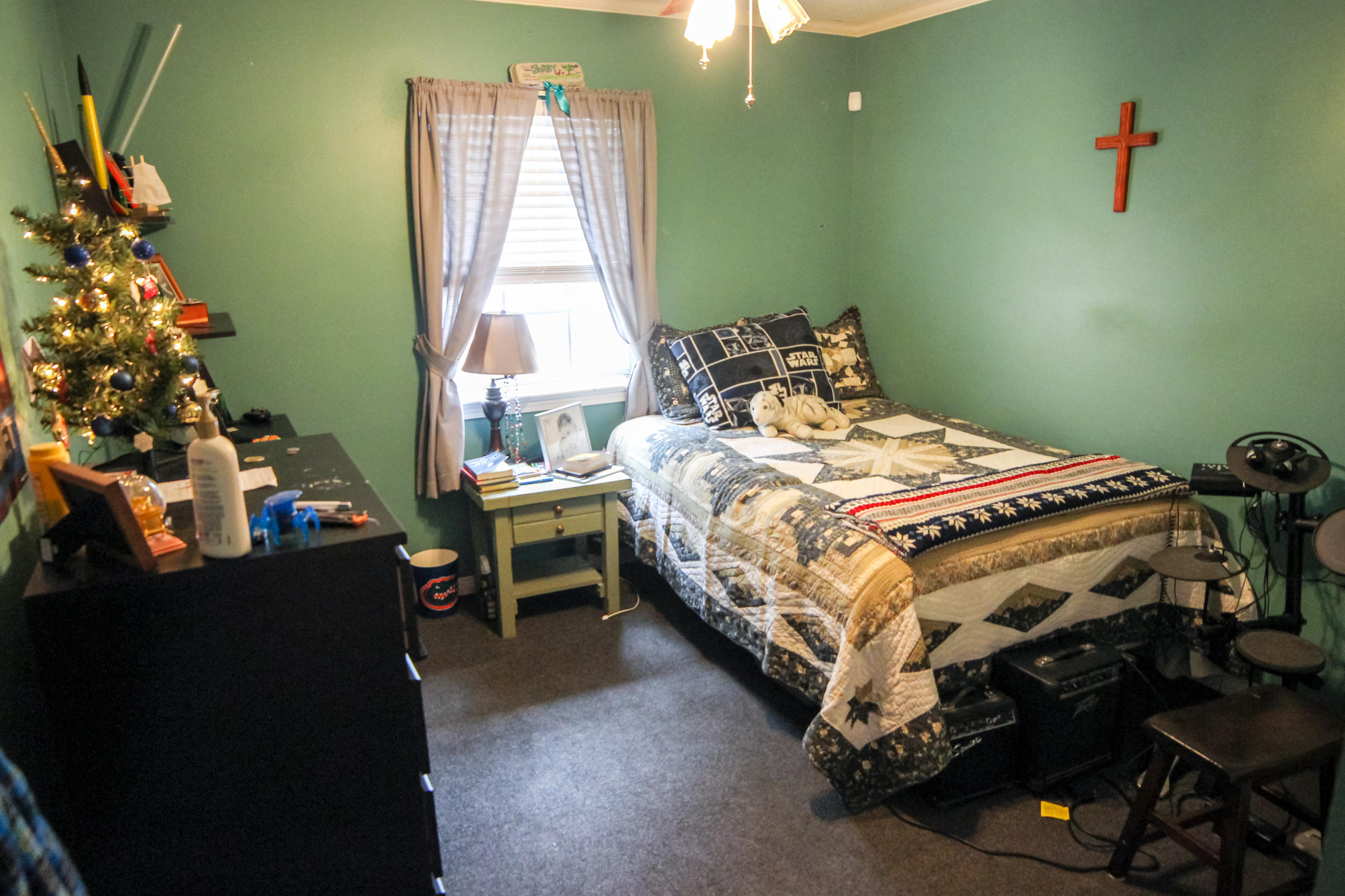 LAKE LORRAINE ESTATES - Residential