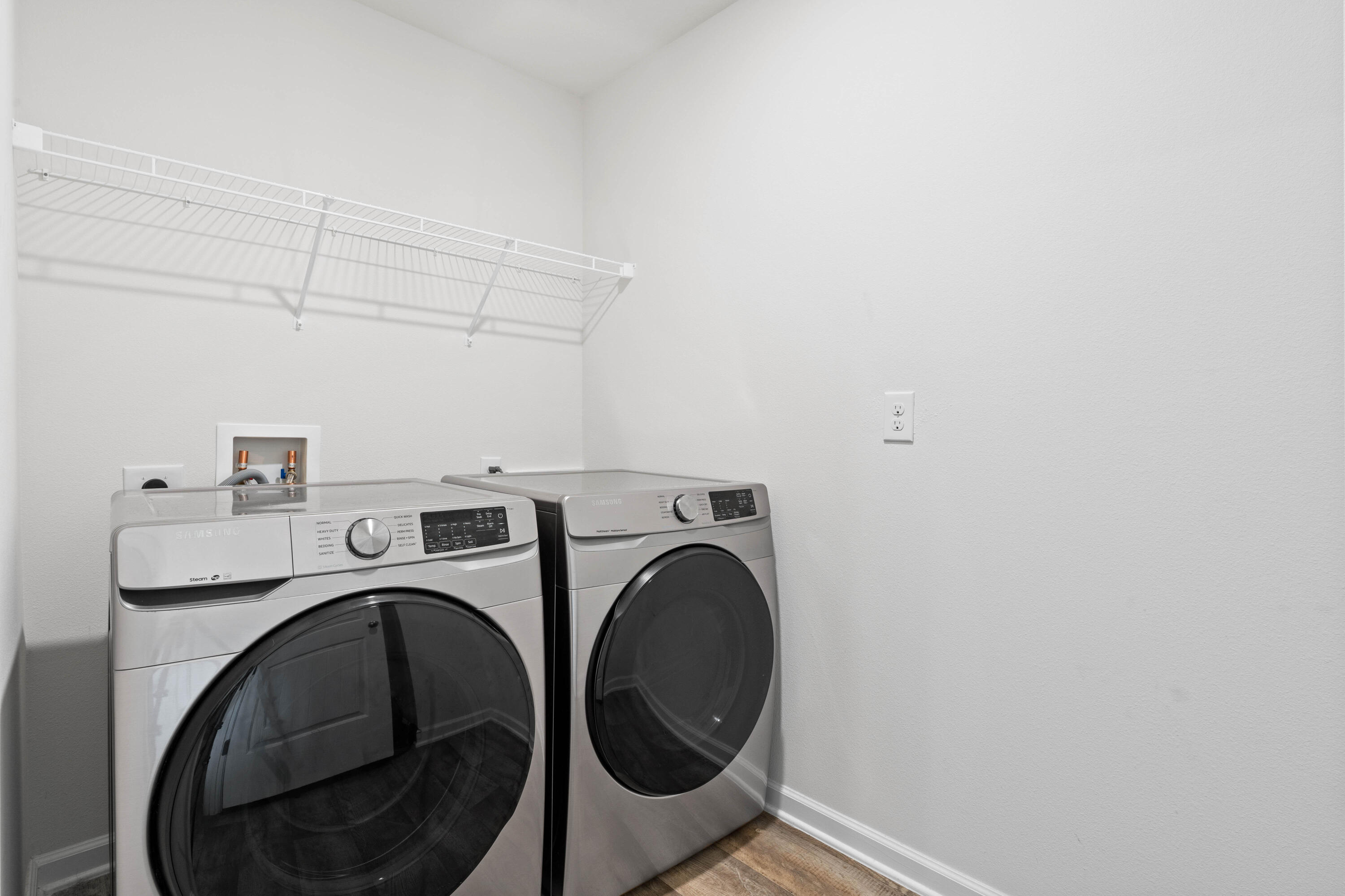 Redstone Commons Estates - Residential