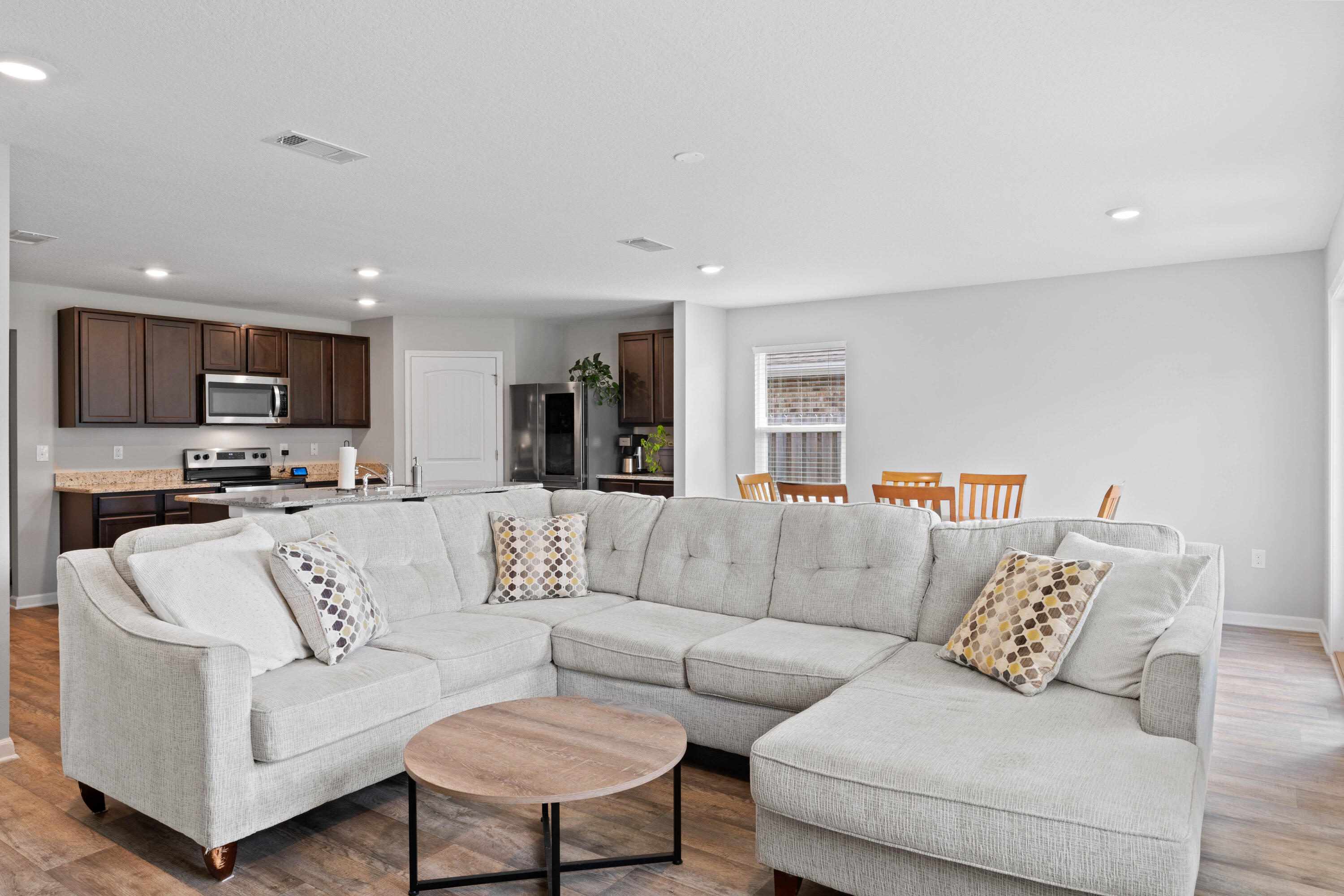 Redstone Commons Estates - Residential