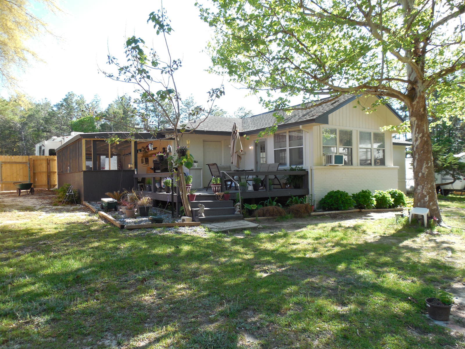 HILLTOP ACRES - Residential