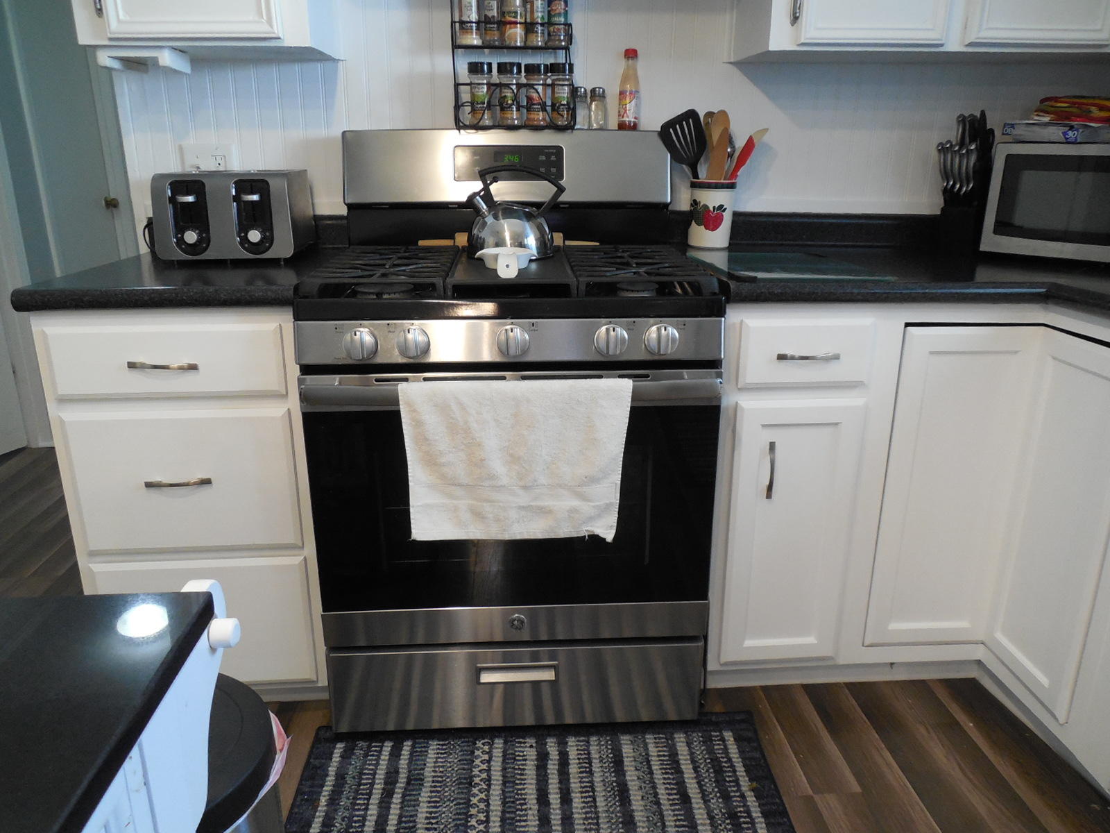 HILLTOP ACRES - Residential