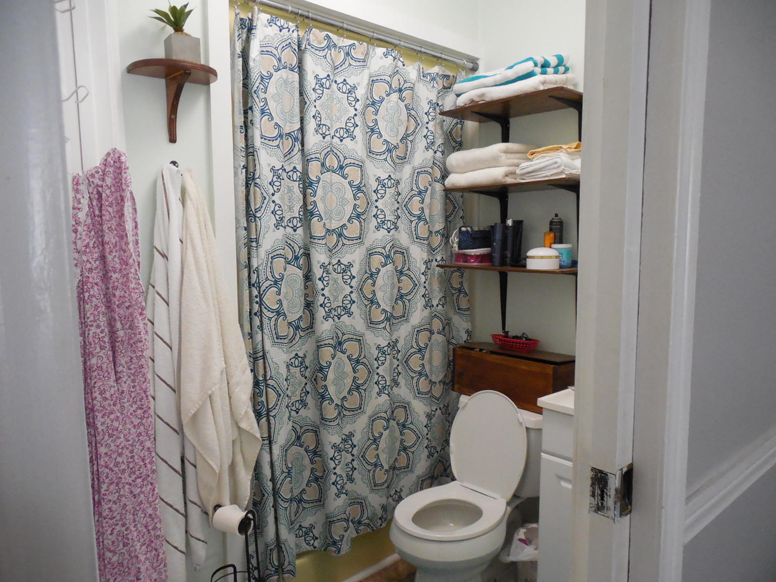 HILLTOP ACRES - Residential