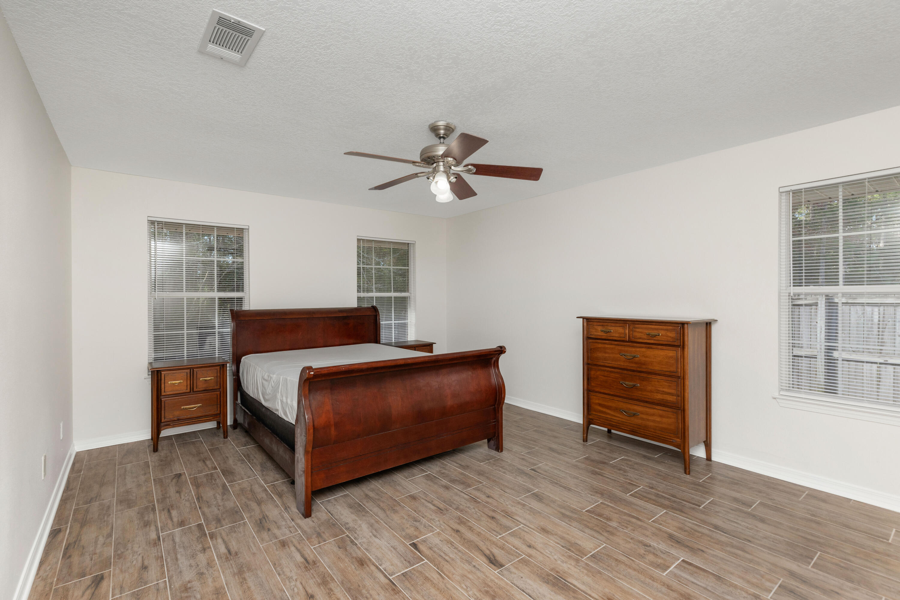 EMERALD VILLAGE S/D - Residential