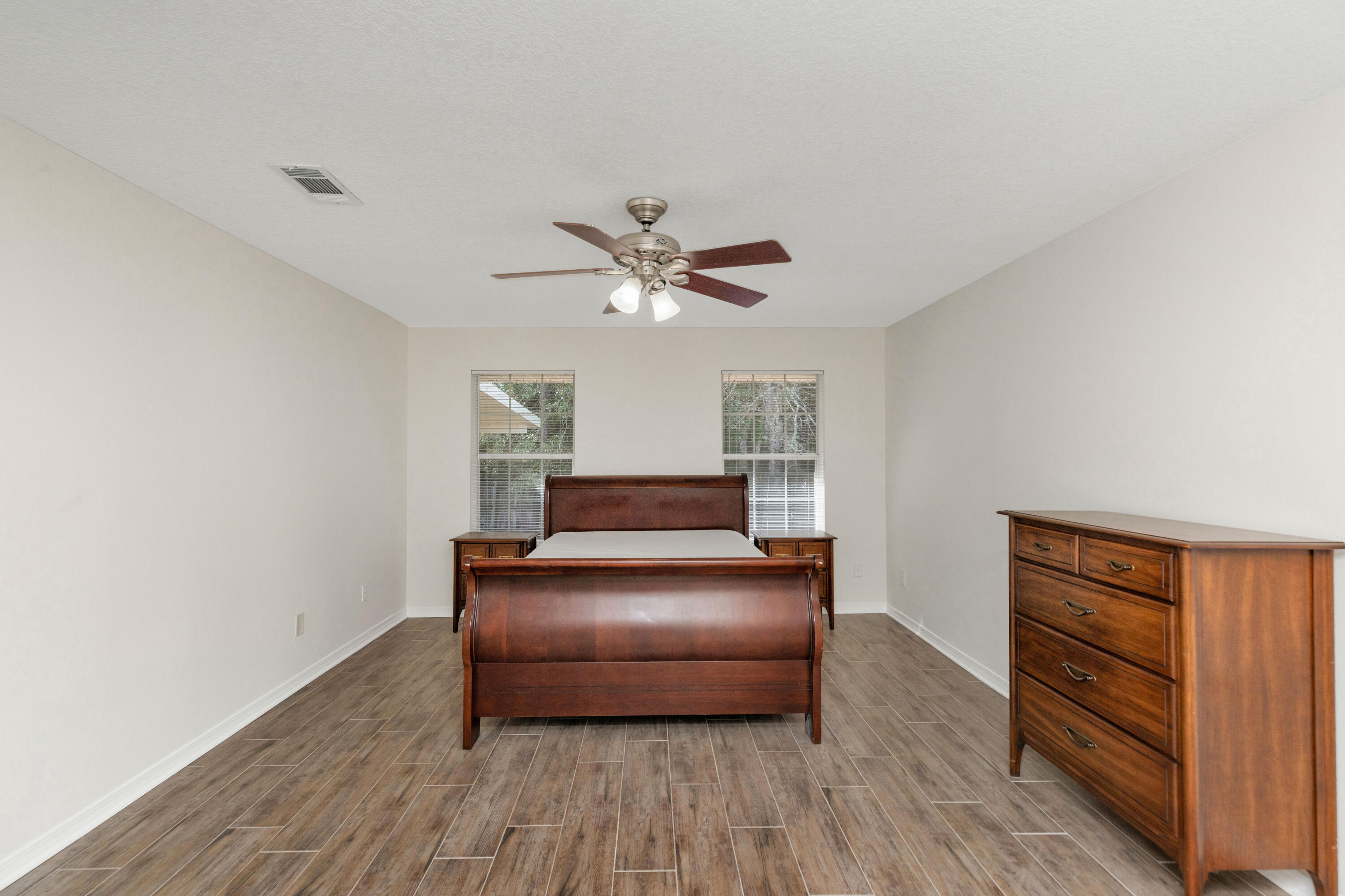 EMERALD VILLAGE S/D - Residential