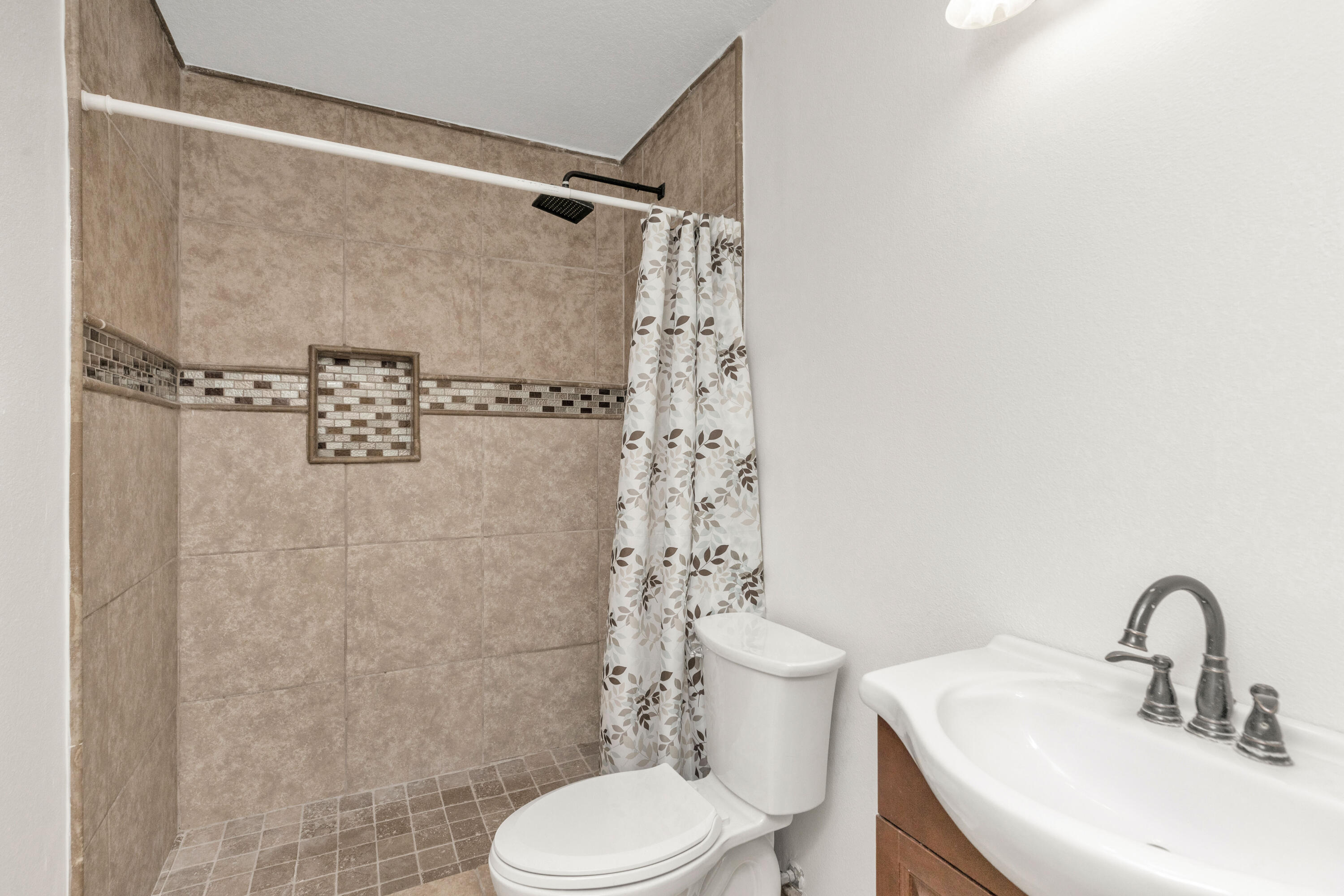EMERALD VILLAGE S/D - Residential