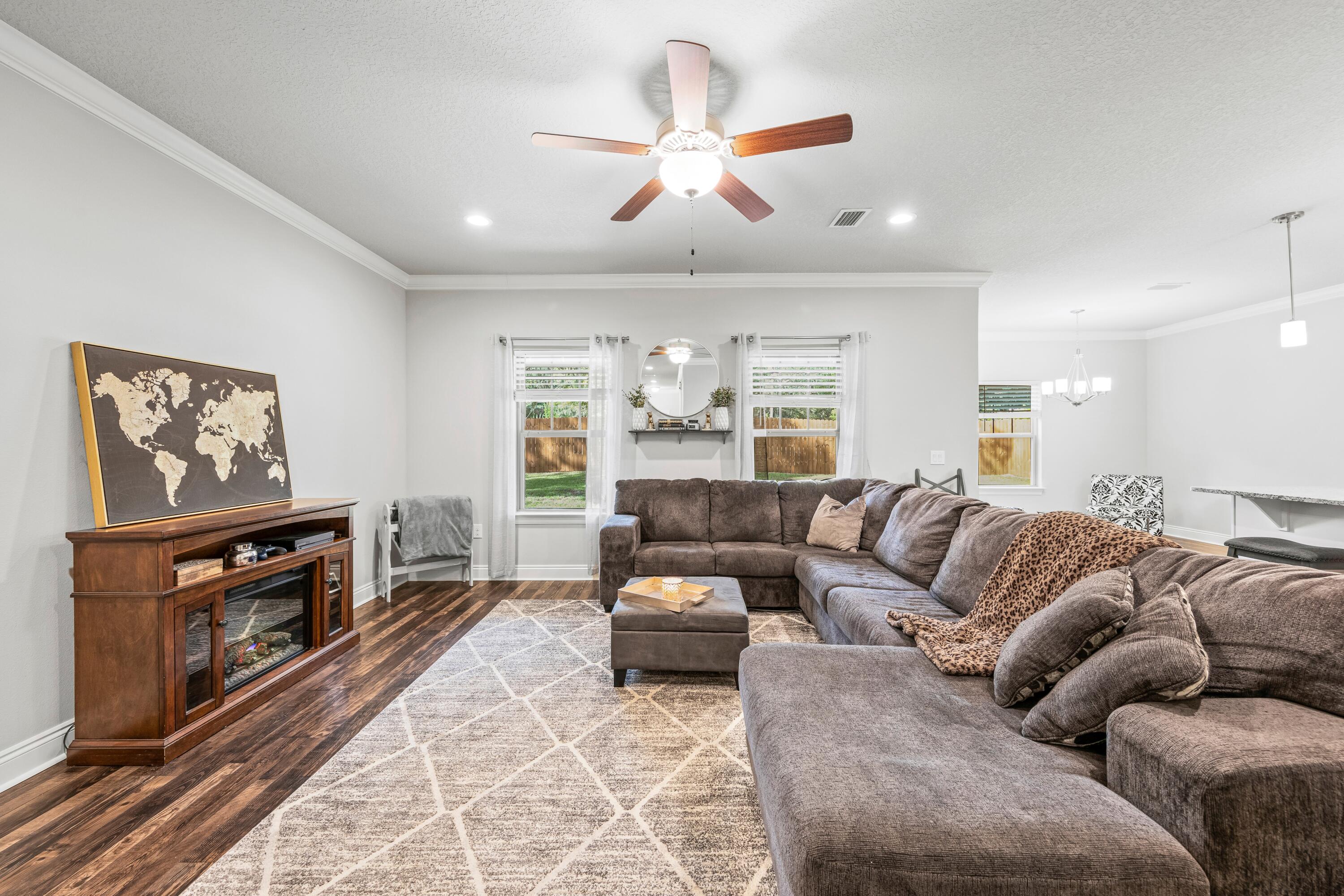 NO RECORDED SUBDIVISION - Residential