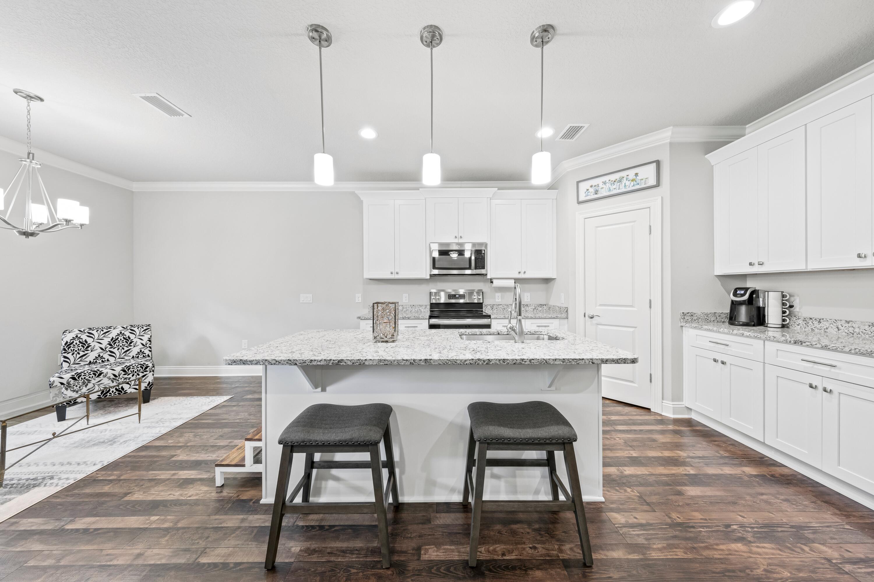 NO RECORDED SUBDIVISION - Residential