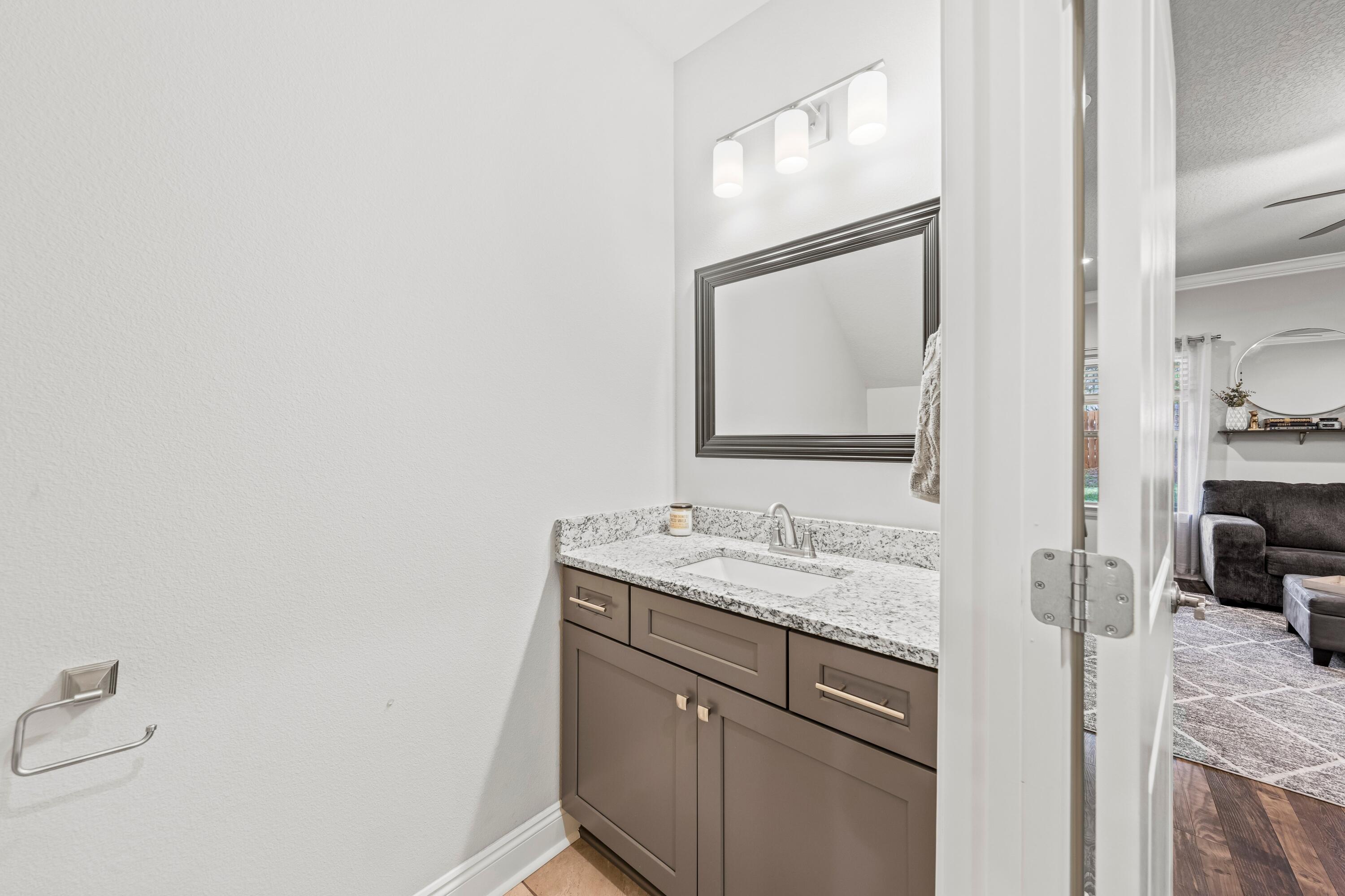 NO RECORDED SUBDIVISION - Residential