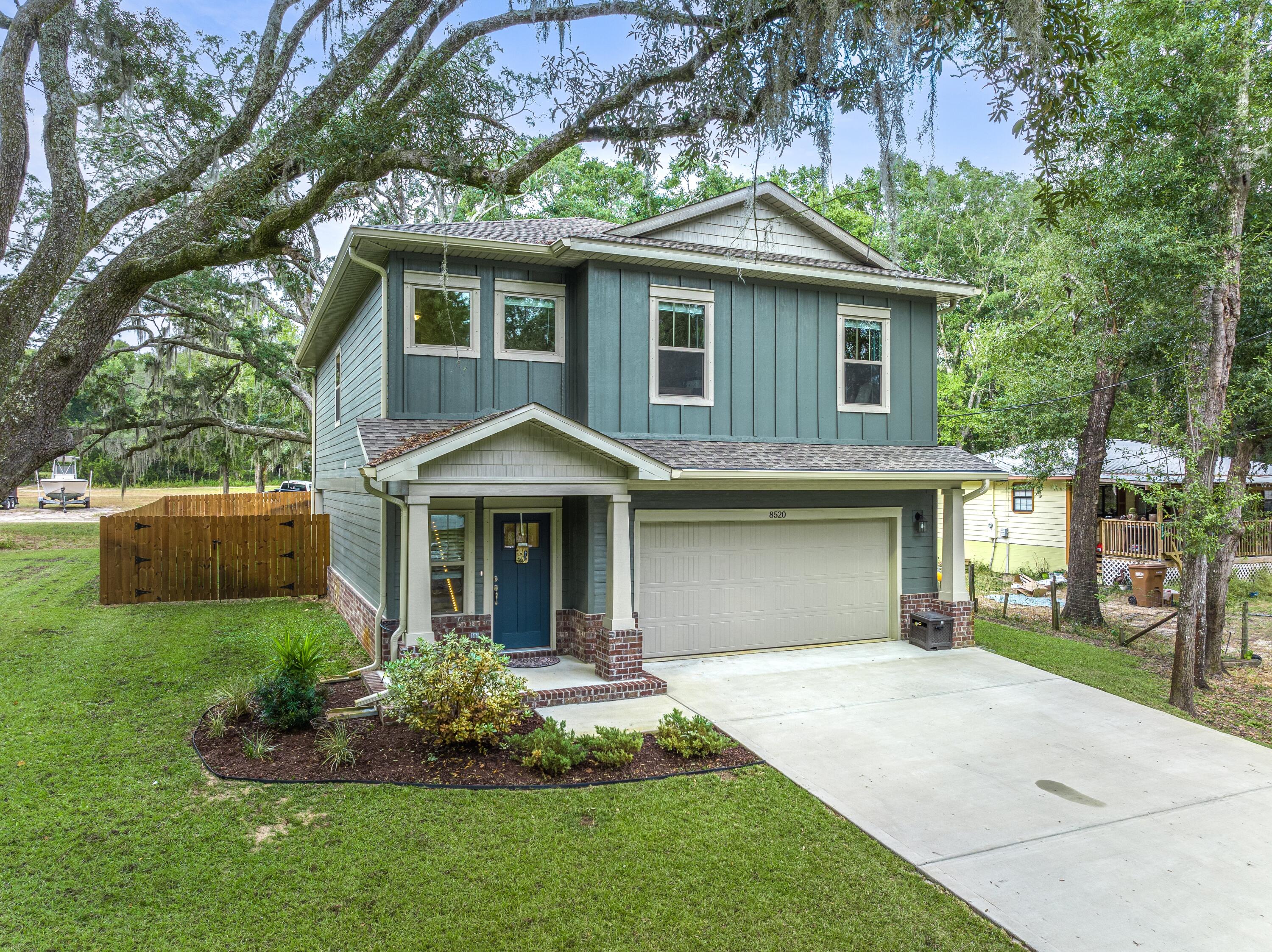 NO RECORDED SUBDIVISION - Residential