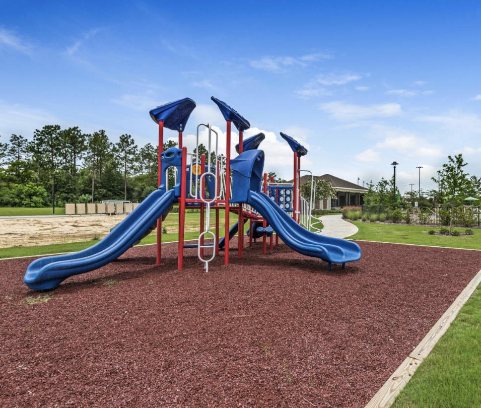 Redstone Commons - Residential