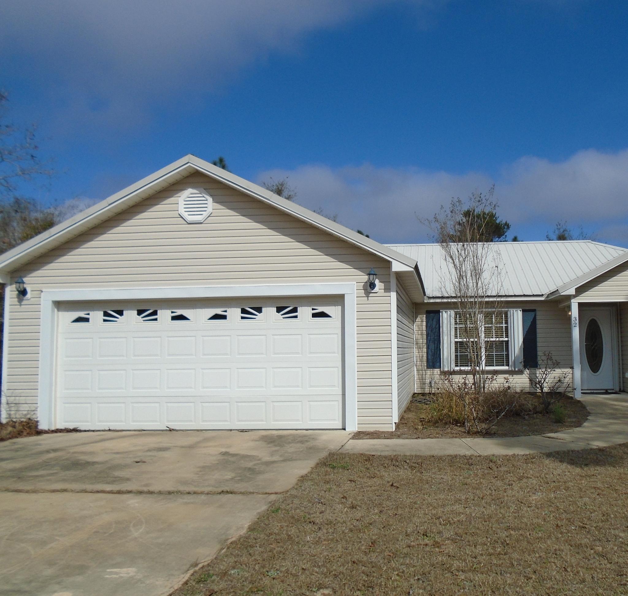 OAKWOOD LAKES ESTATES - Residential