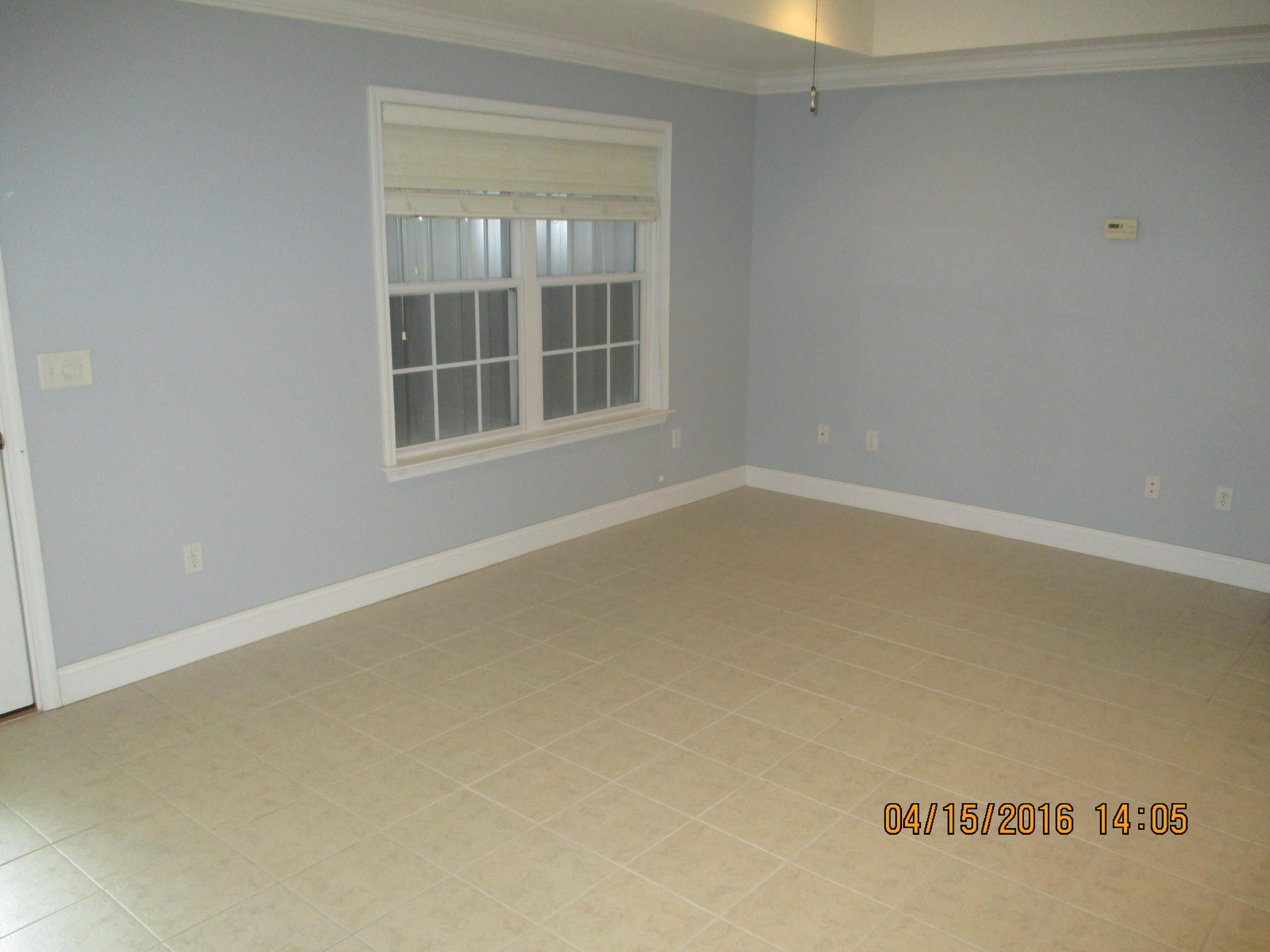 OAKWOOD LAKES ESTATES - Residential