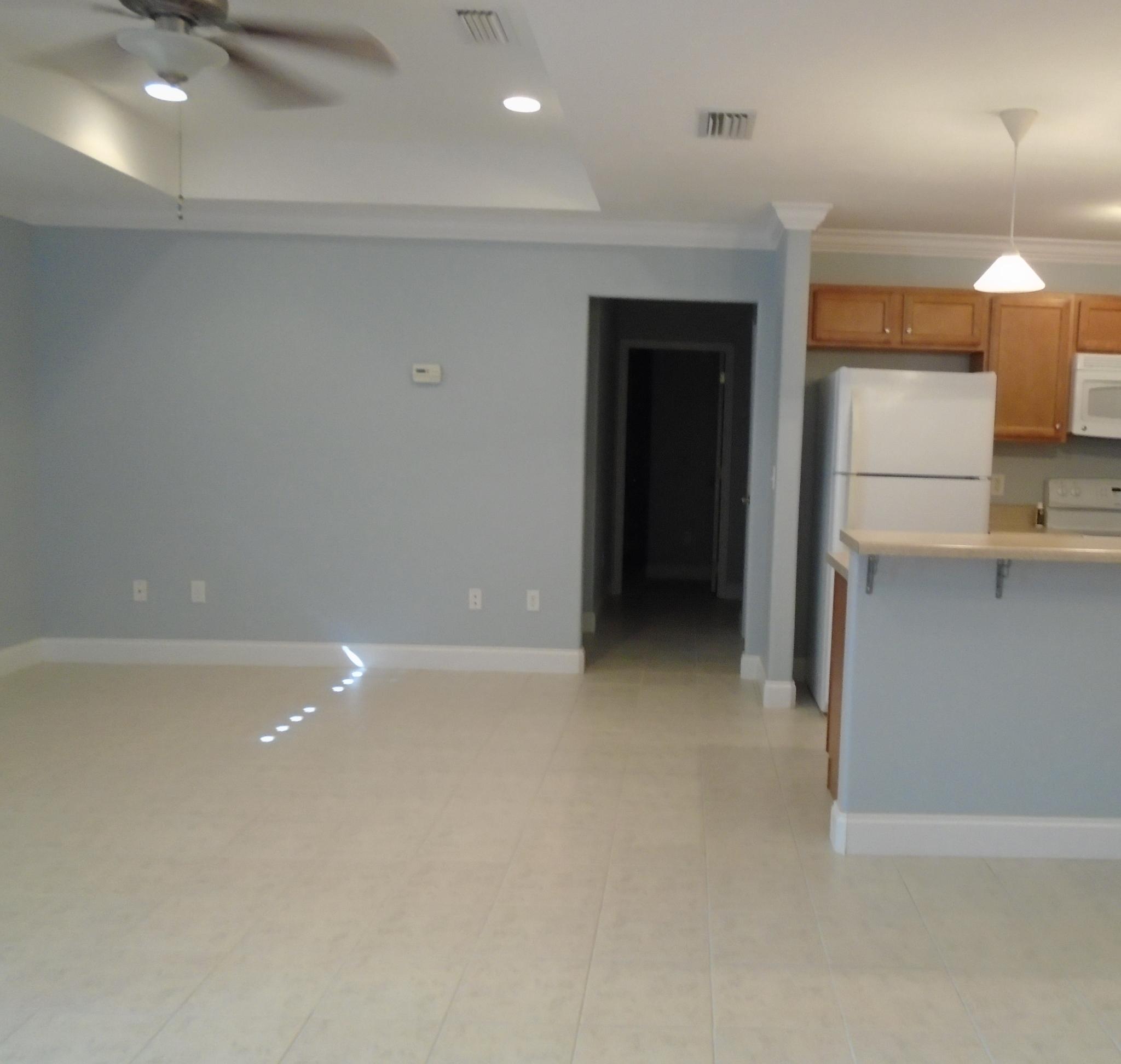 OAKWOOD LAKES ESTATES - Residential