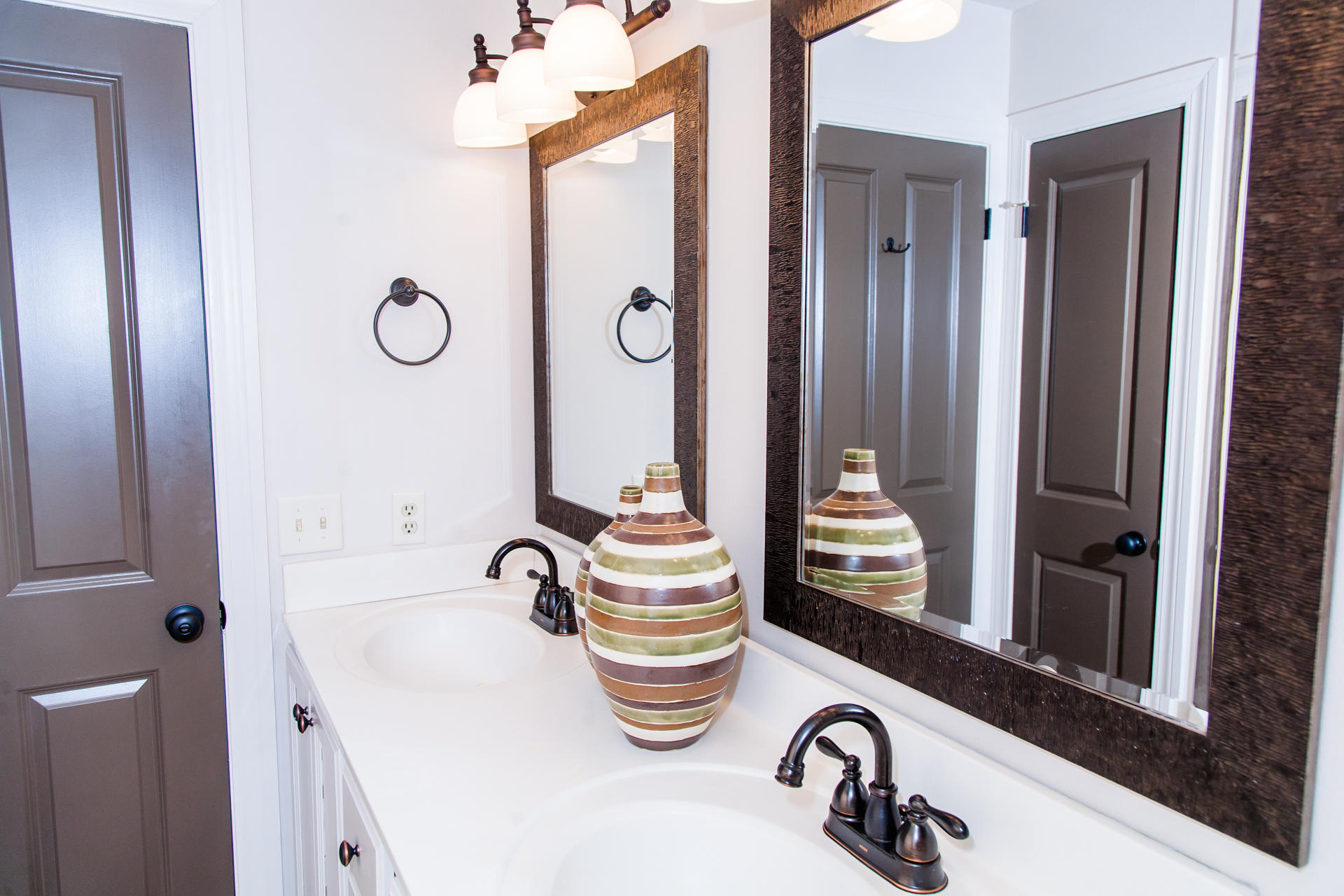 BEACHWALK T/H - Residential