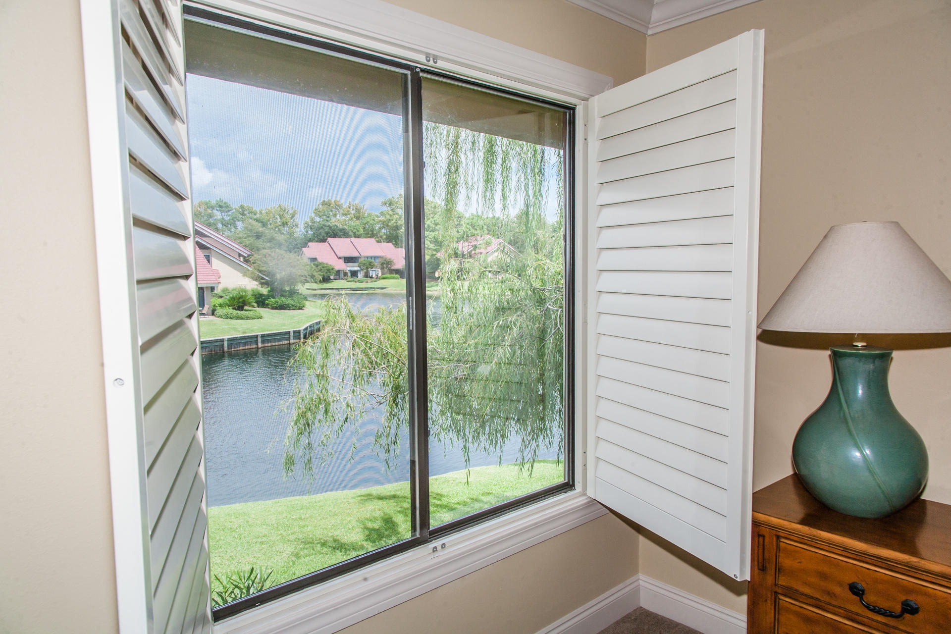 BEACHWALK T/H - Residential