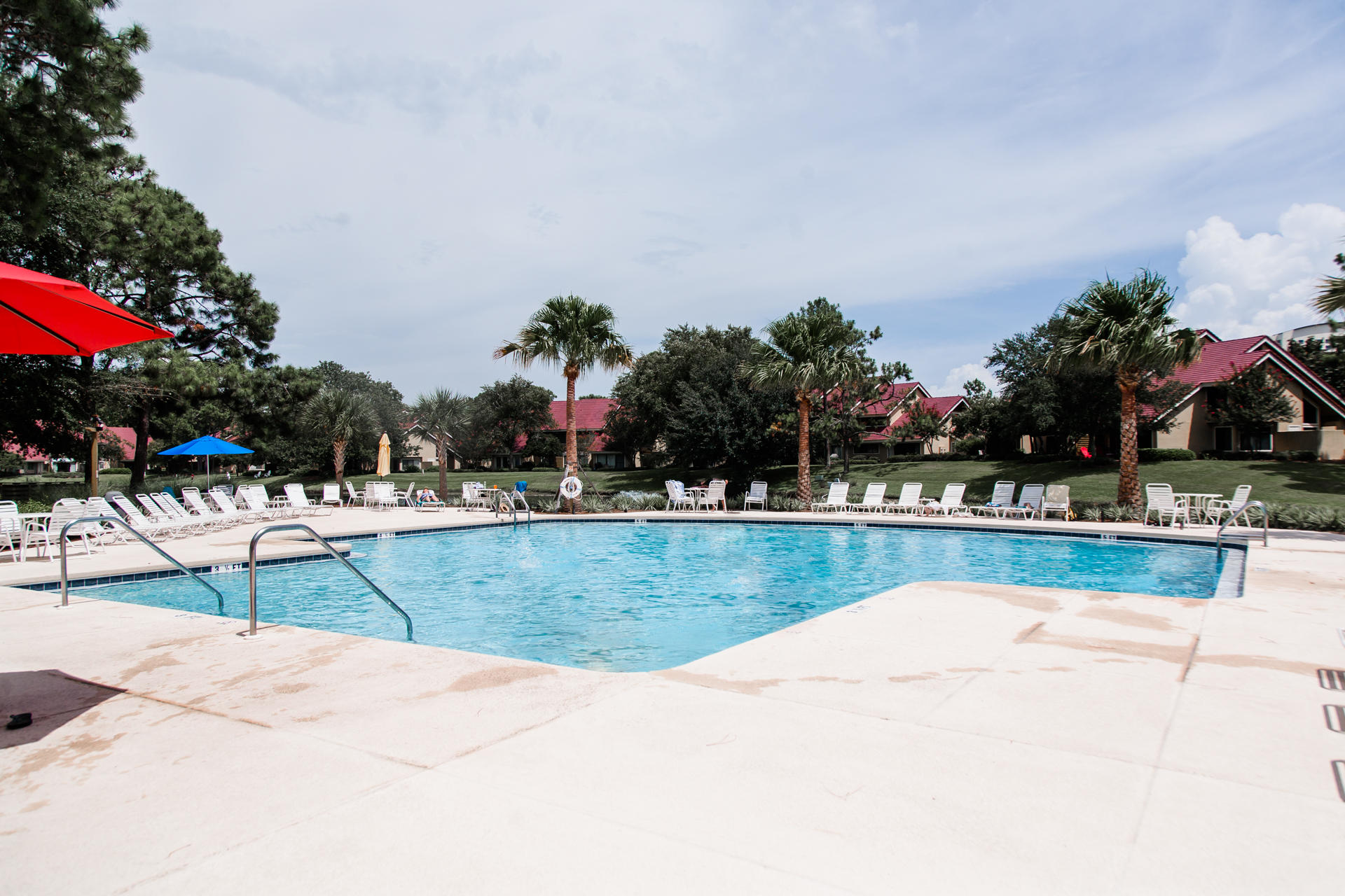 BEACHWALK T/H - Residential