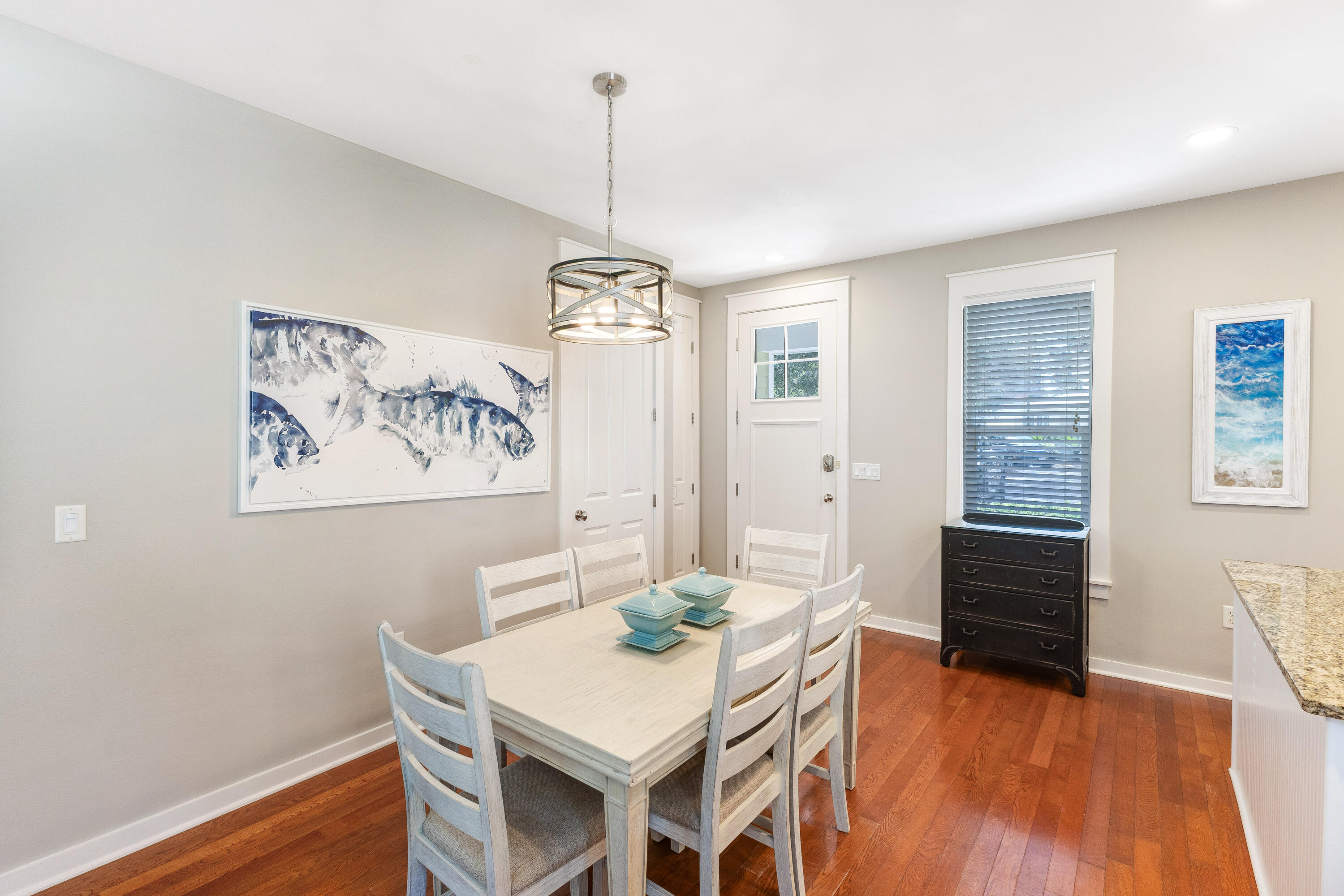 LAUREL GROVE - Residential