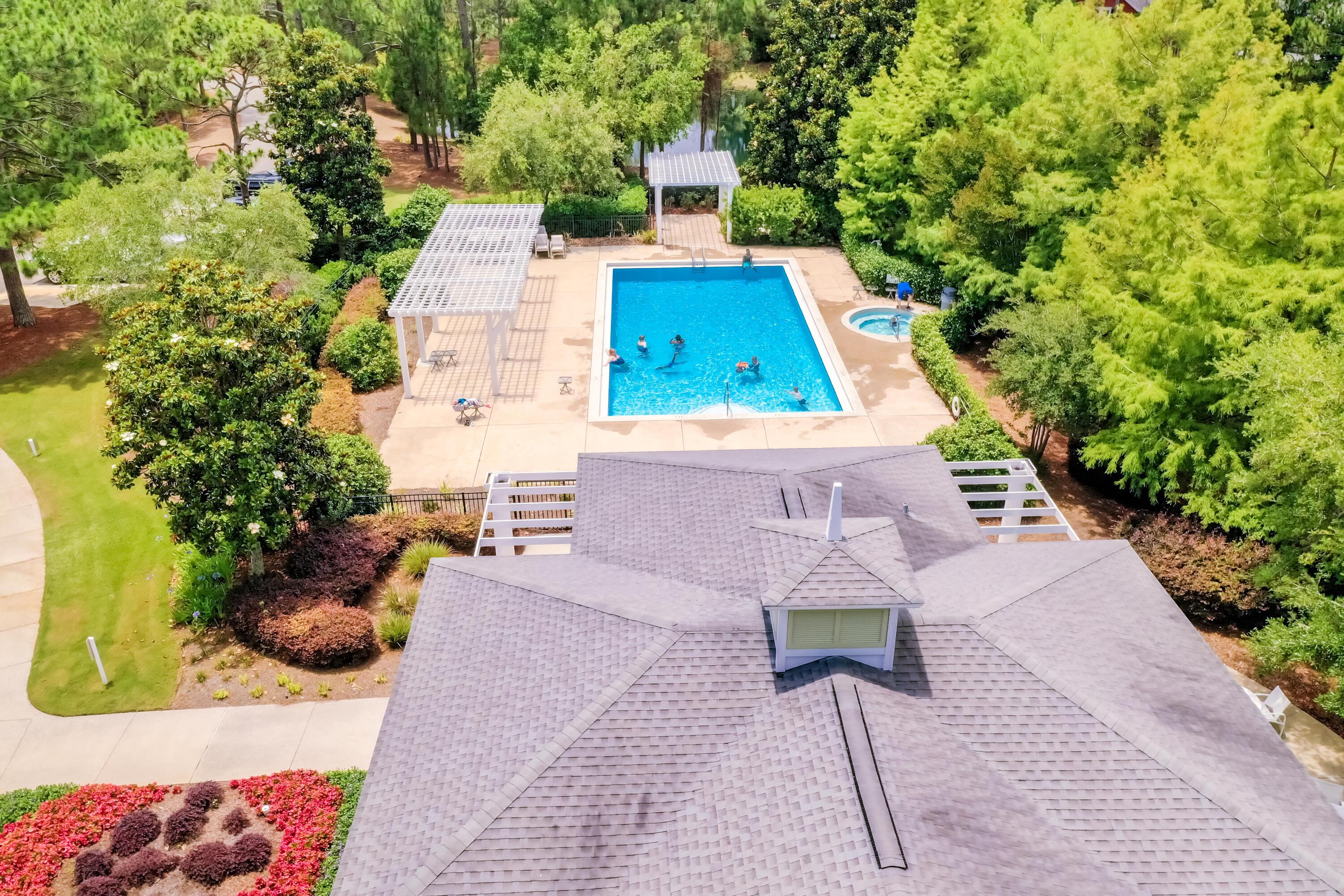 LAUREL GROVE - Residential
