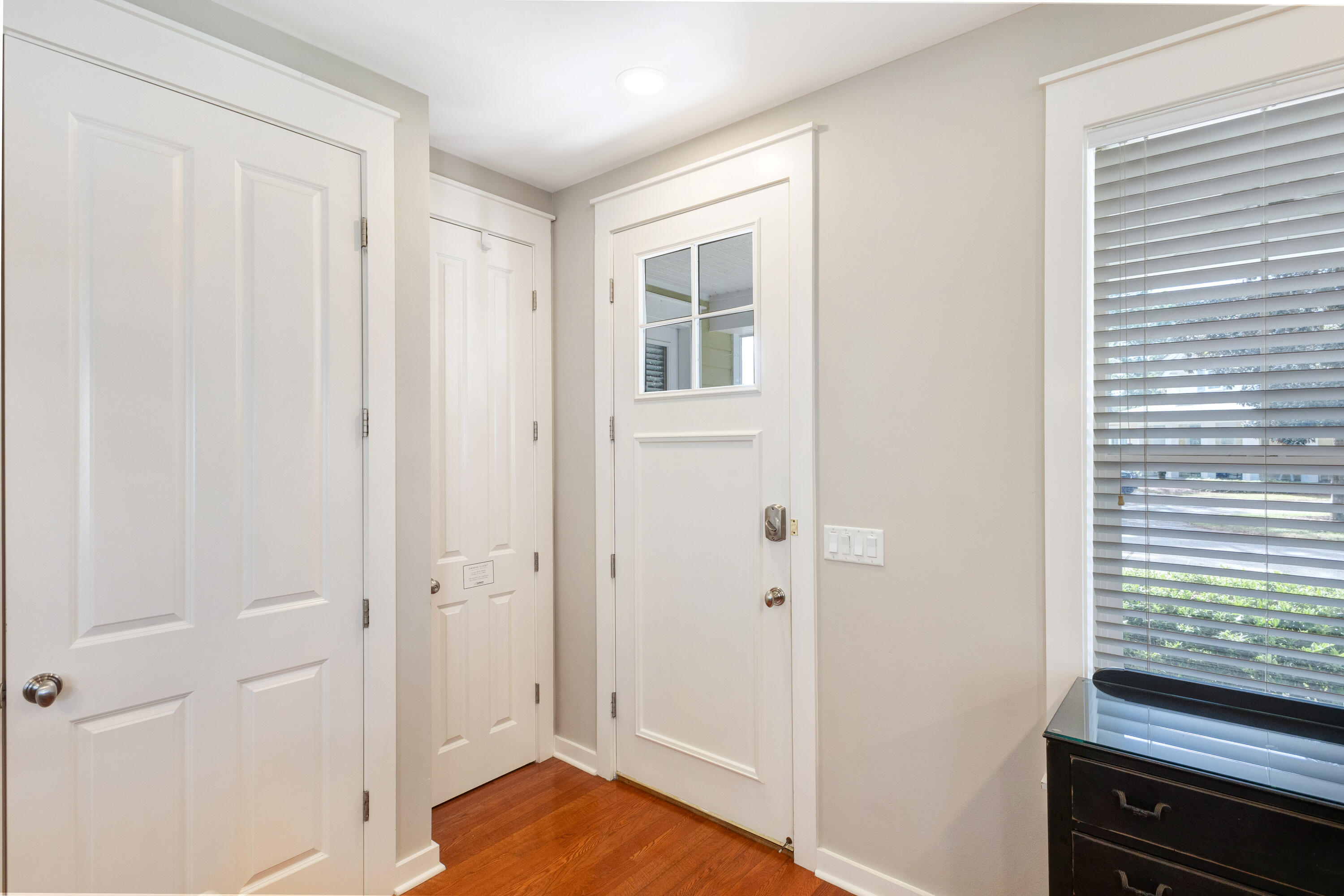 LAUREL GROVE - Residential