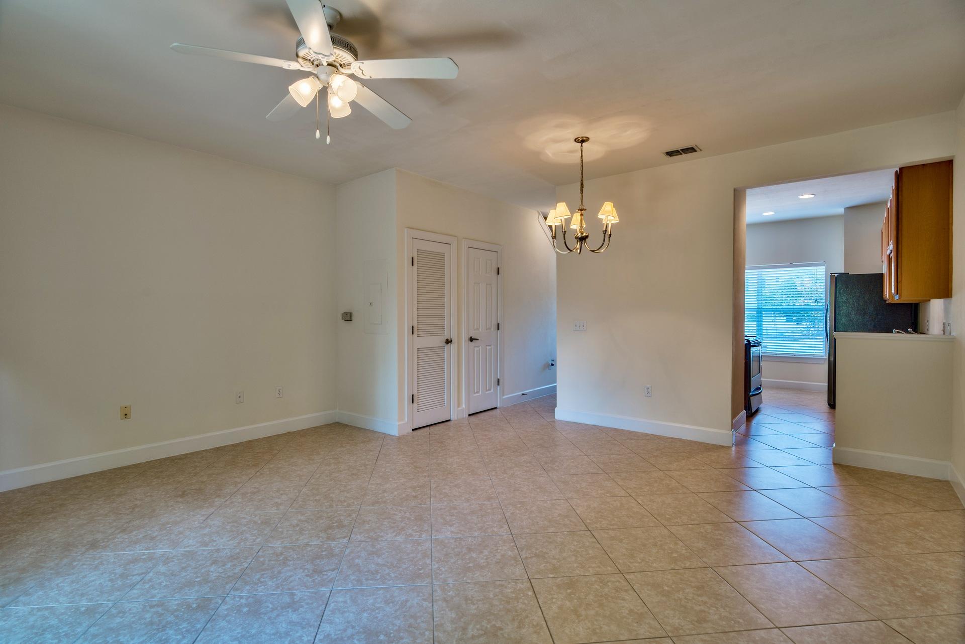 PALMS OF FREEPORT - Residential