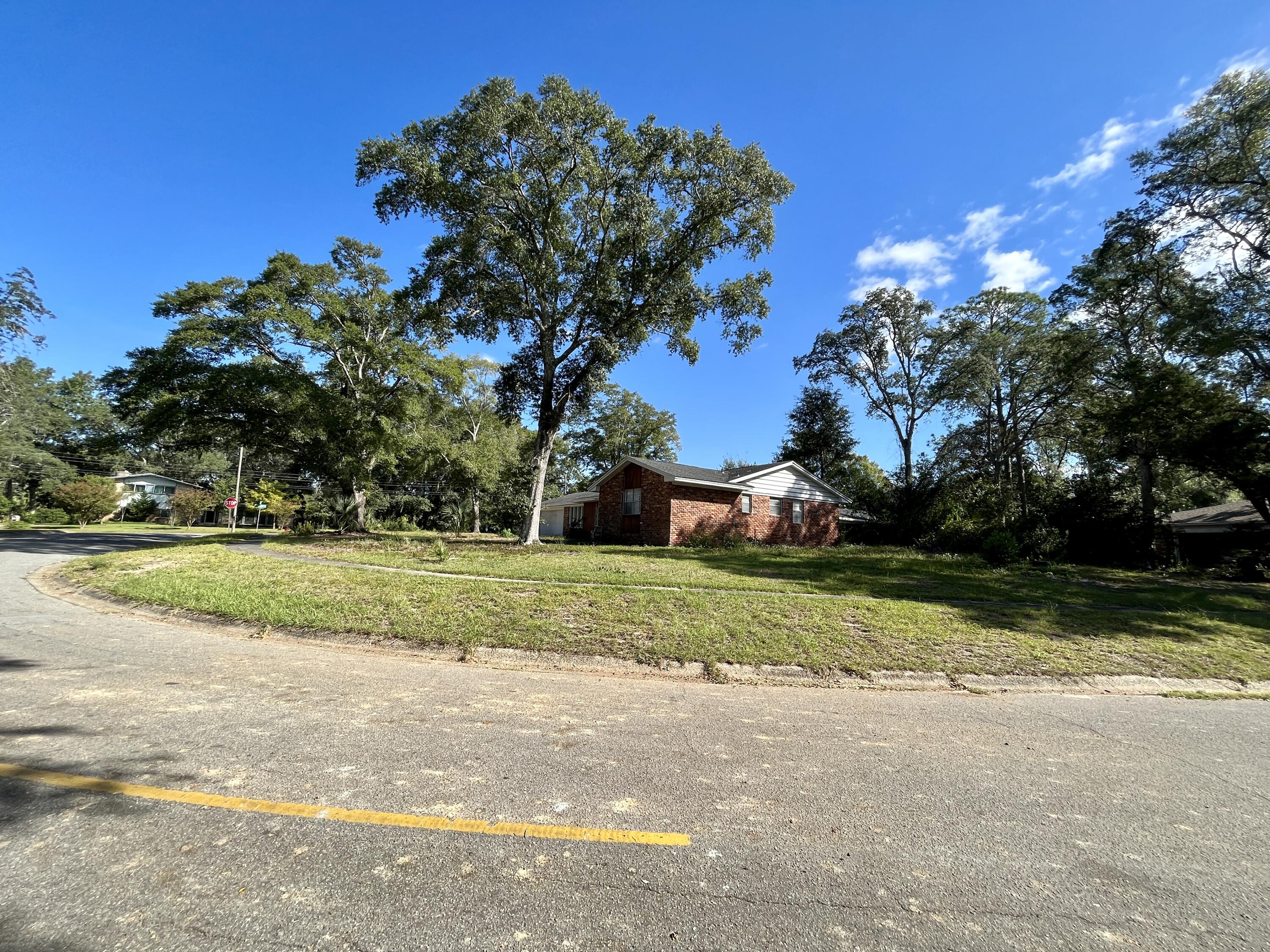 FOREST PARK - Residential