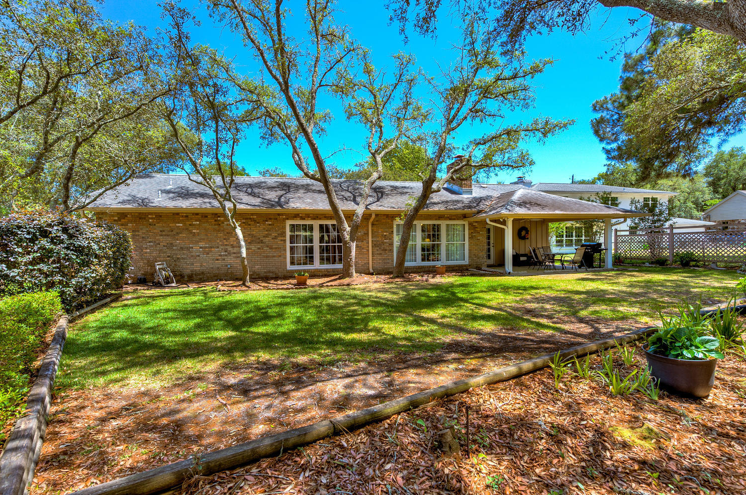 LAKE LORRAINE ESTATES - Residential