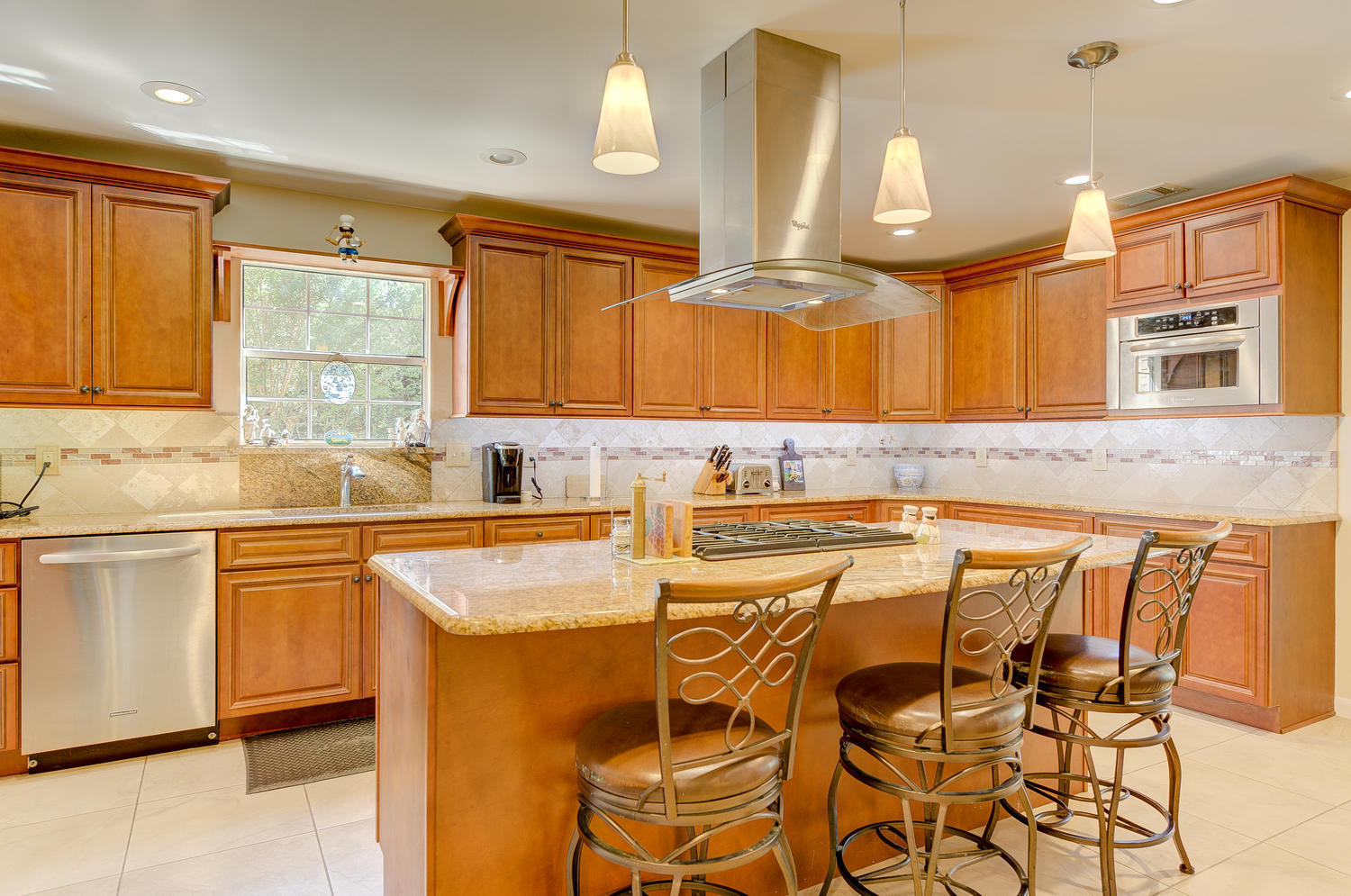 LAKE LORRAINE ESTATES - Residential