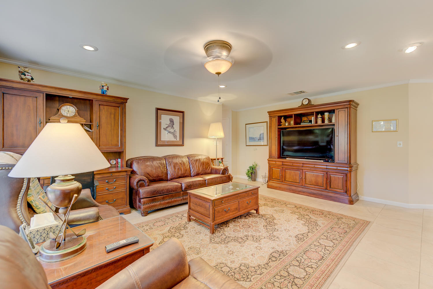 LAKE LORRAINE ESTATES - Residential