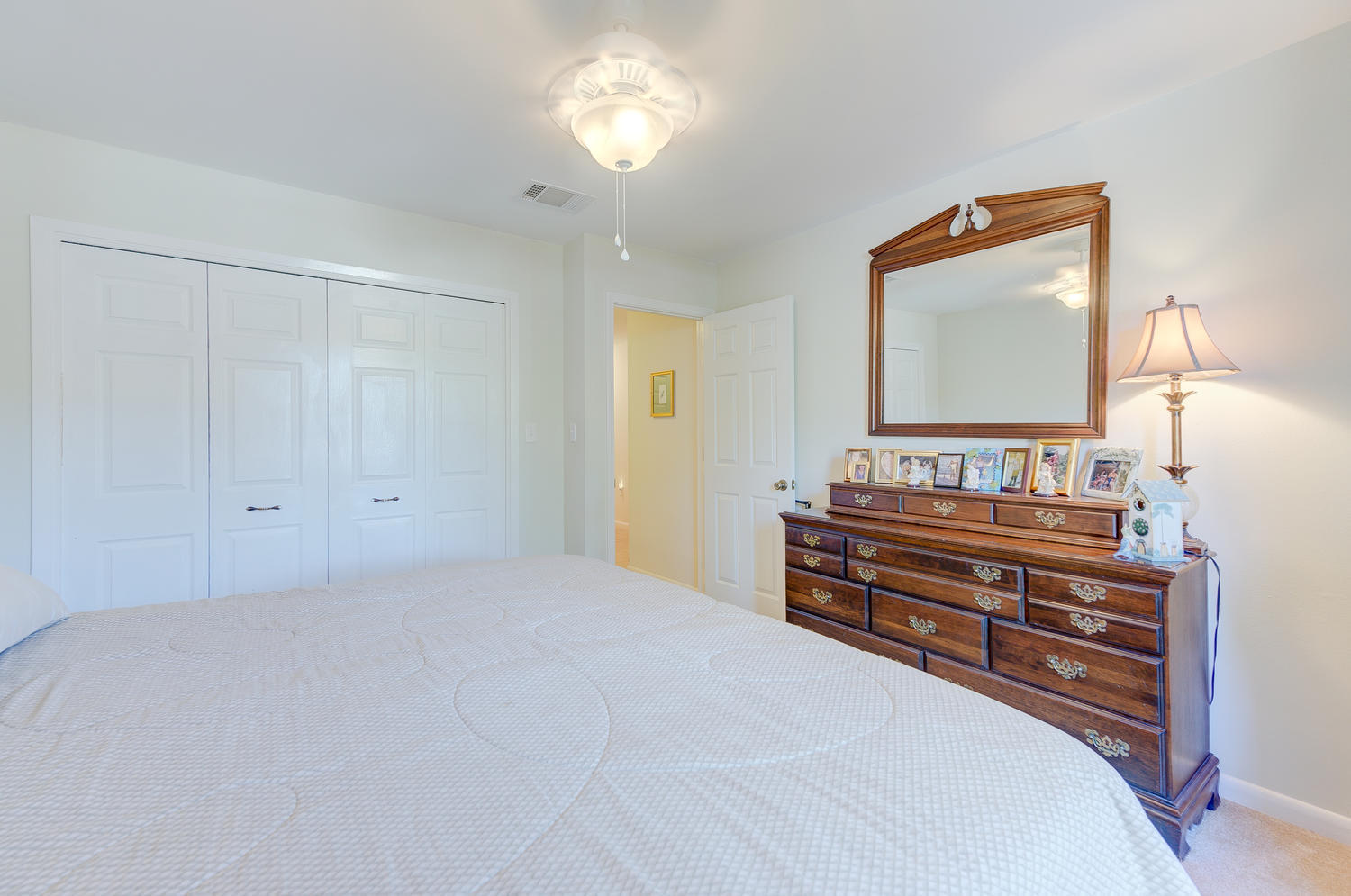 LAKE LORRAINE ESTATES - Residential