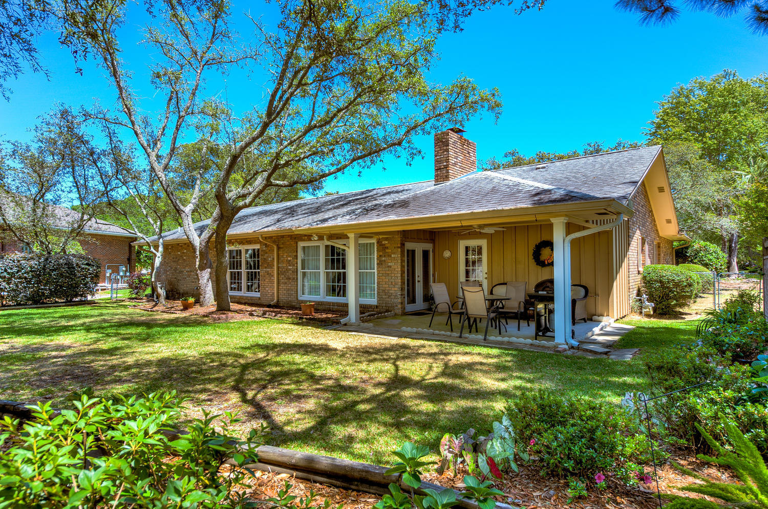 LAKE LORRAINE ESTATES - Residential