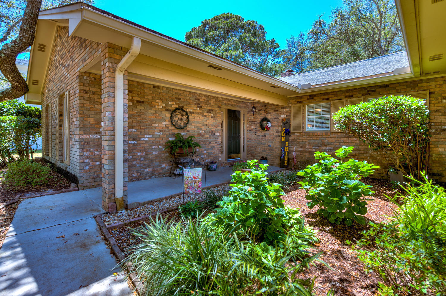 LAKE LORRAINE ESTATES - Residential