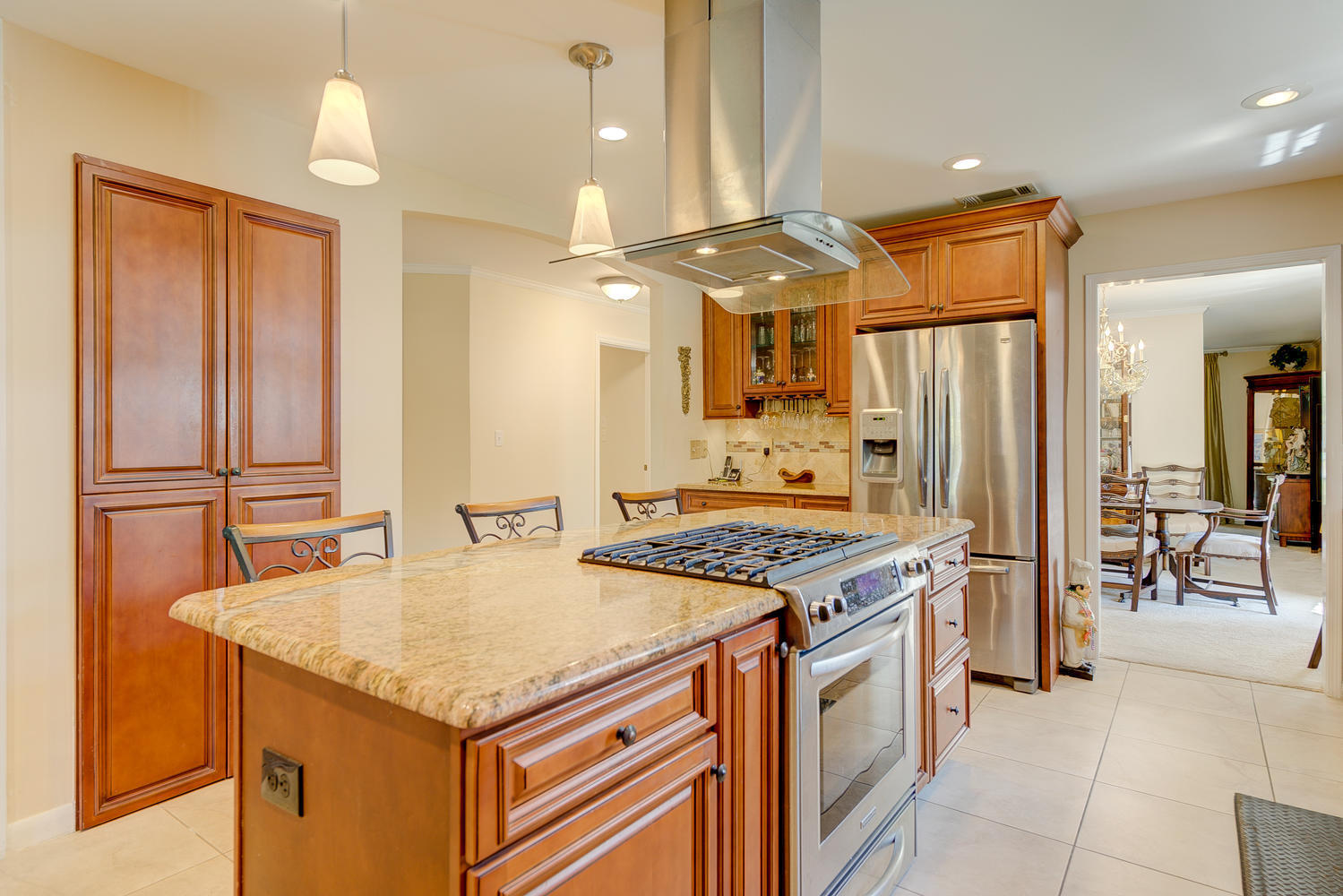 LAKE LORRAINE ESTATES - Residential