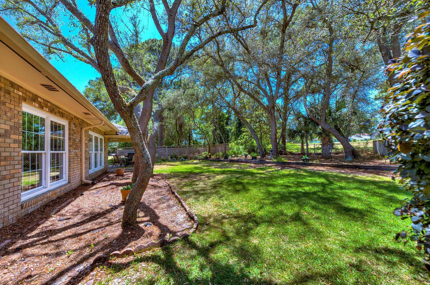 LAKE LORRAINE ESTATES - Residential