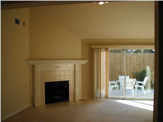 SHALIMAR COMMONS - Residential Lease