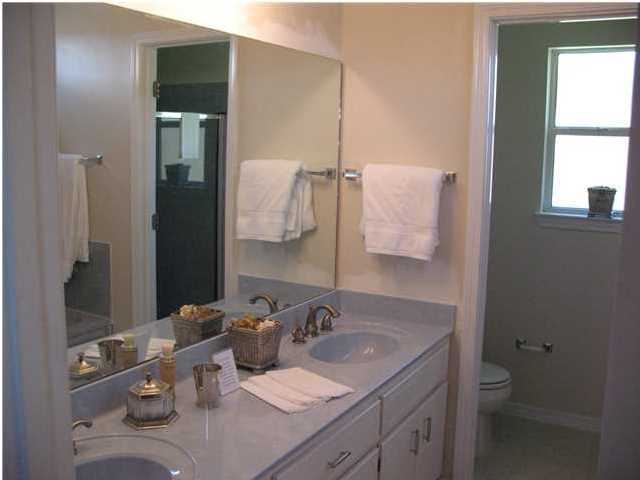 SHALIMAR COMMONS - Residential Lease