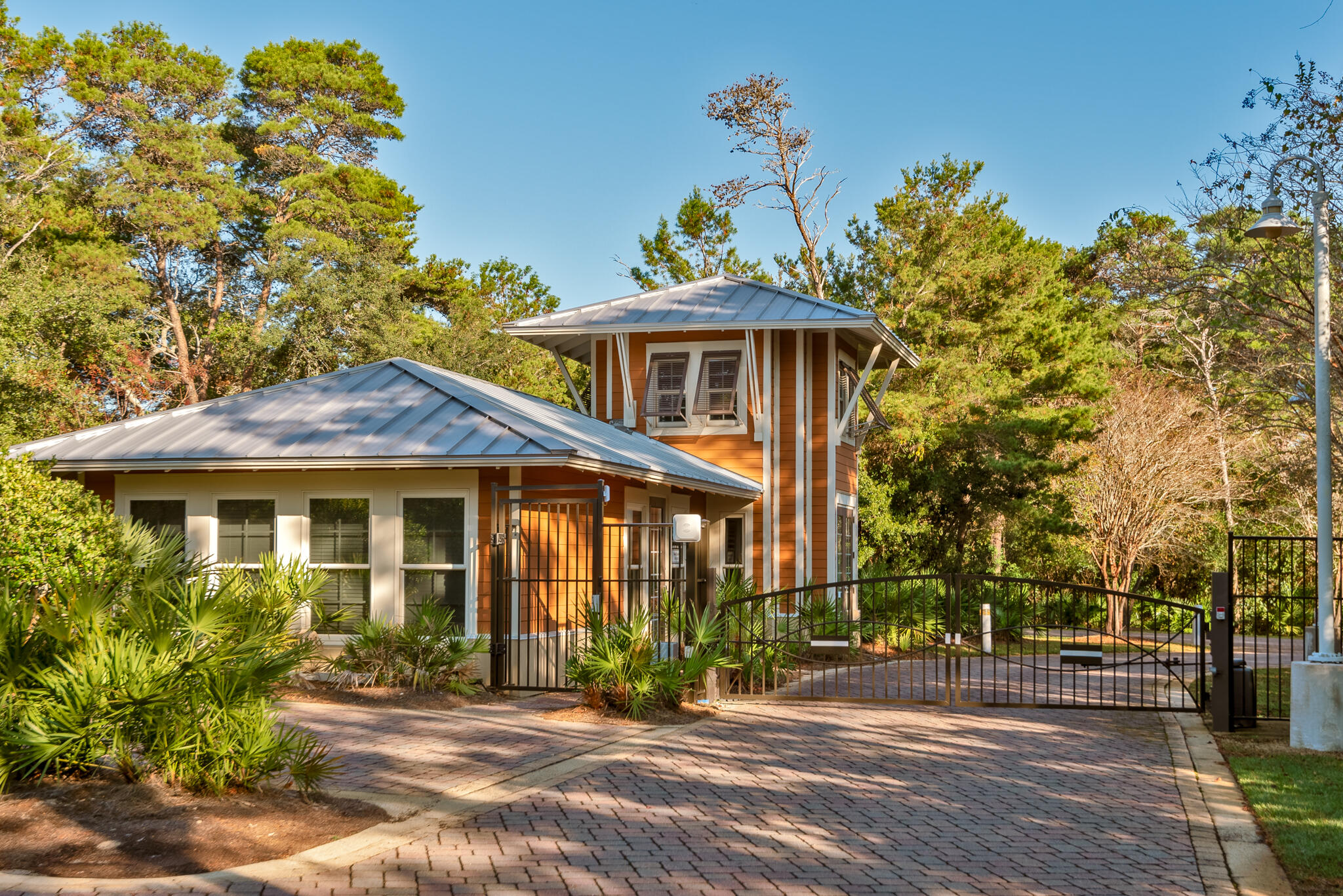 SANCTUARY AT REDFISH - Residential