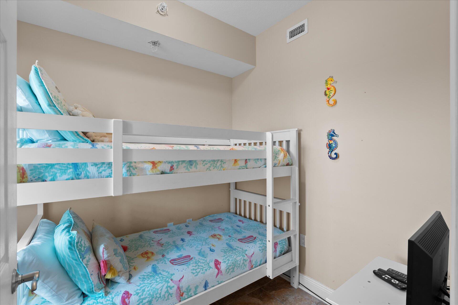 SUMMER PLACE - Residential