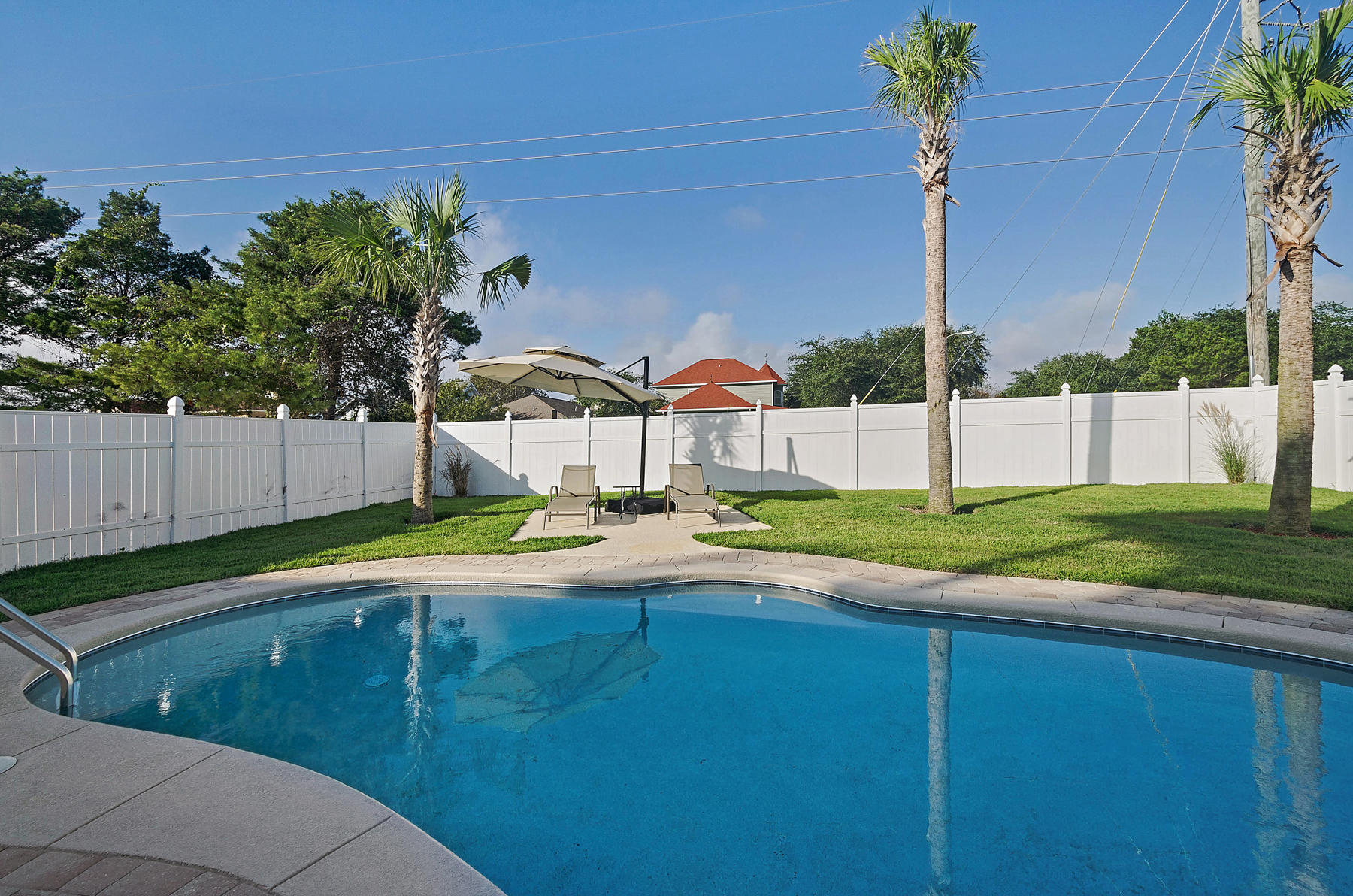 CRYSTAL BEACH - Residential