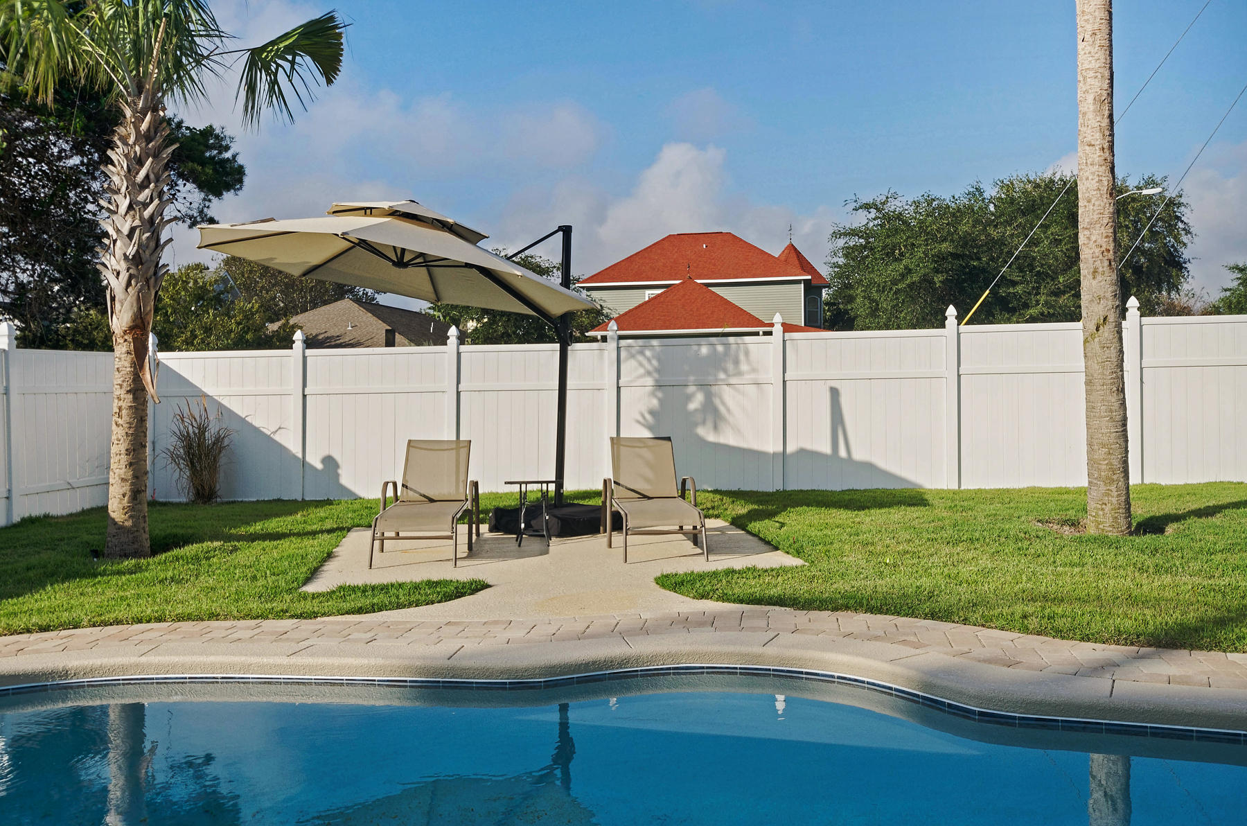 CRYSTAL BEACH - Residential